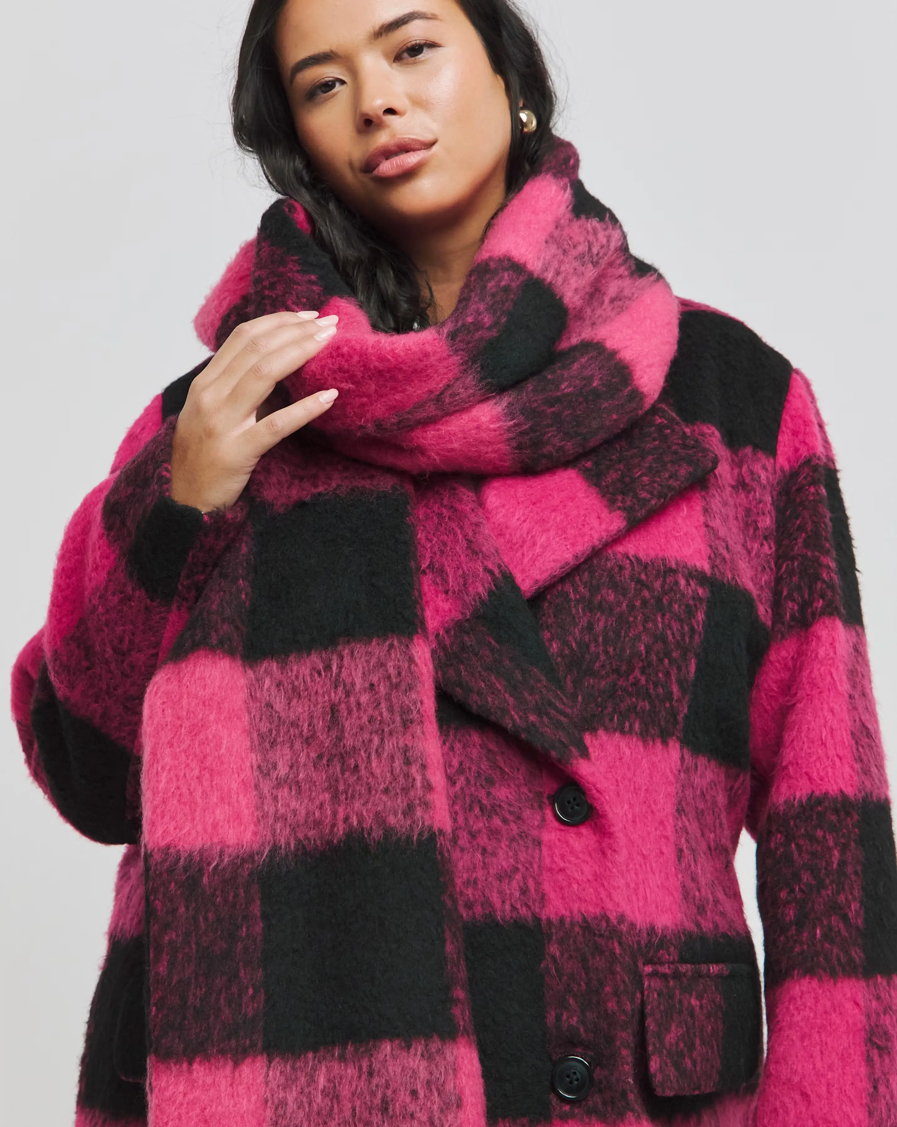 61682-pink-blanket-check-faux-wool-maxi-scarf-coat-1.jpg