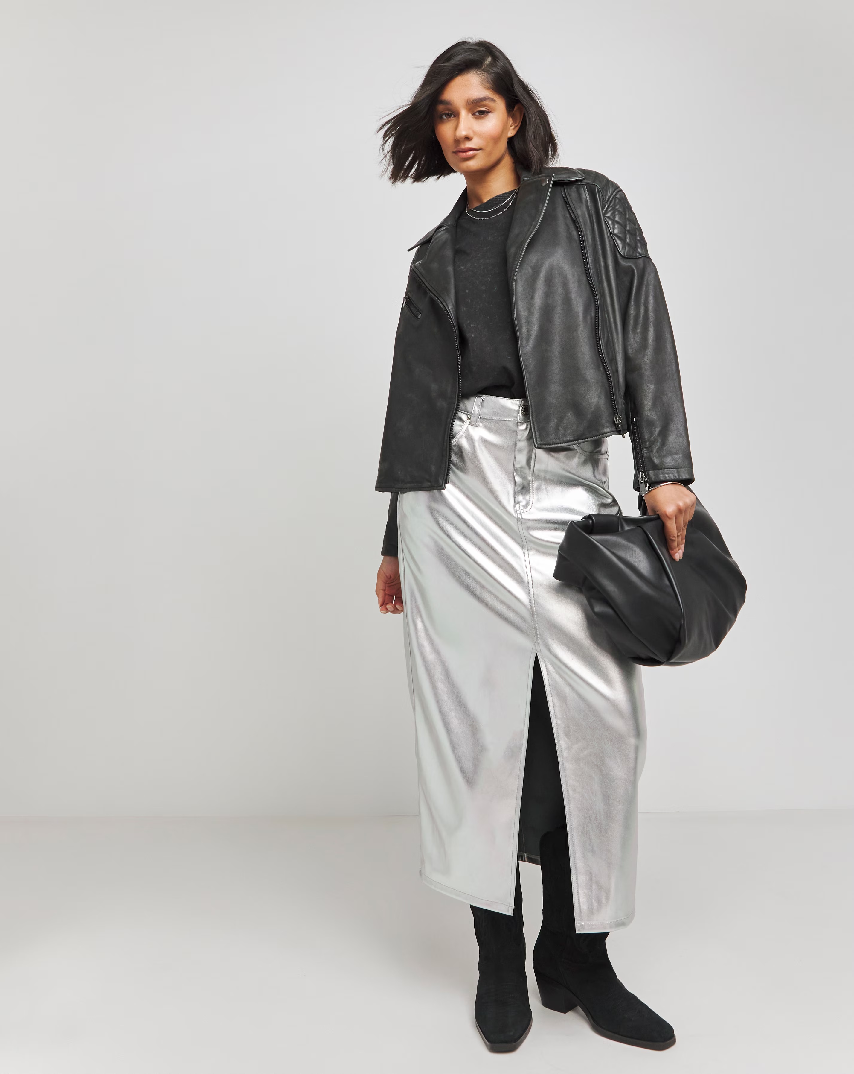 61824-black-real-leather-quilted-biker-jacket-1.webp