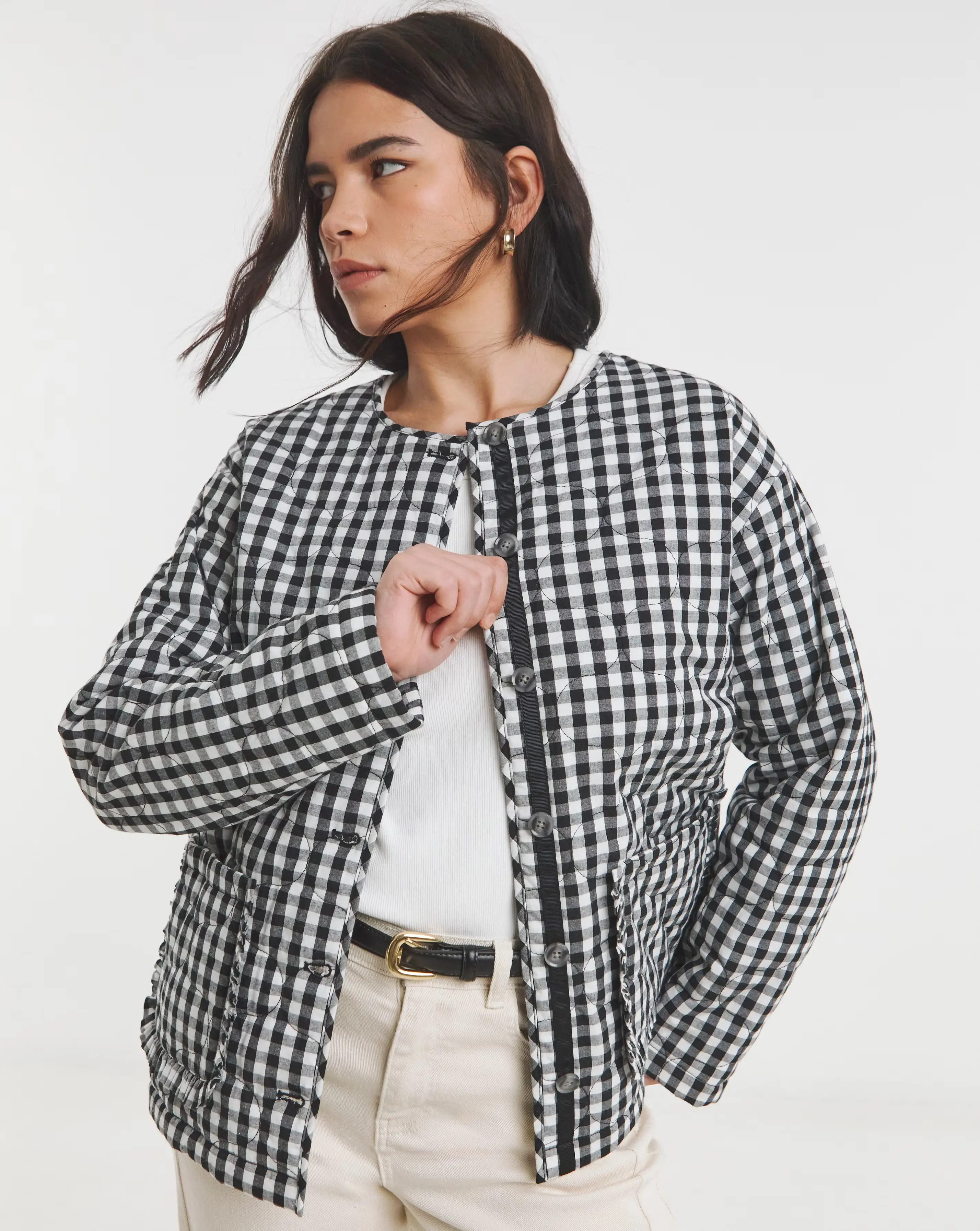 62005-simply-be-black-quilted-gingham-jacket-1.webp