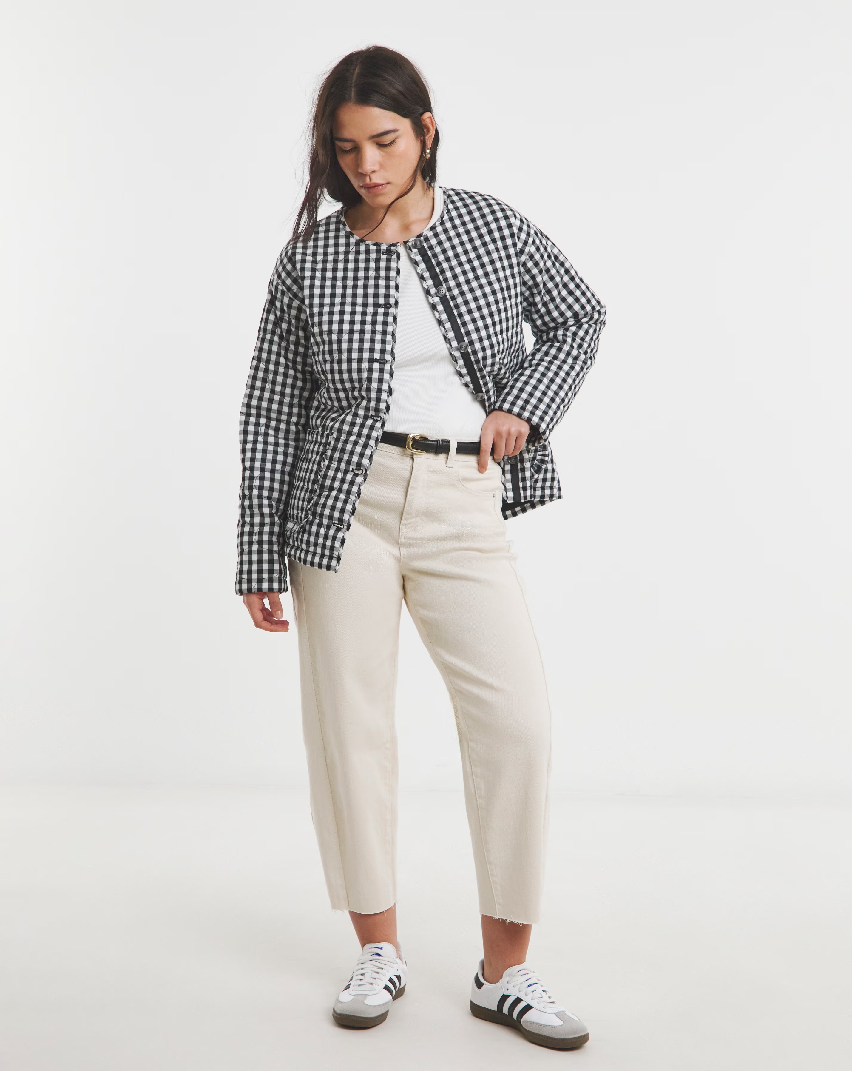 62005-simply-be-black-quilted-gingham-jacket-1.webp