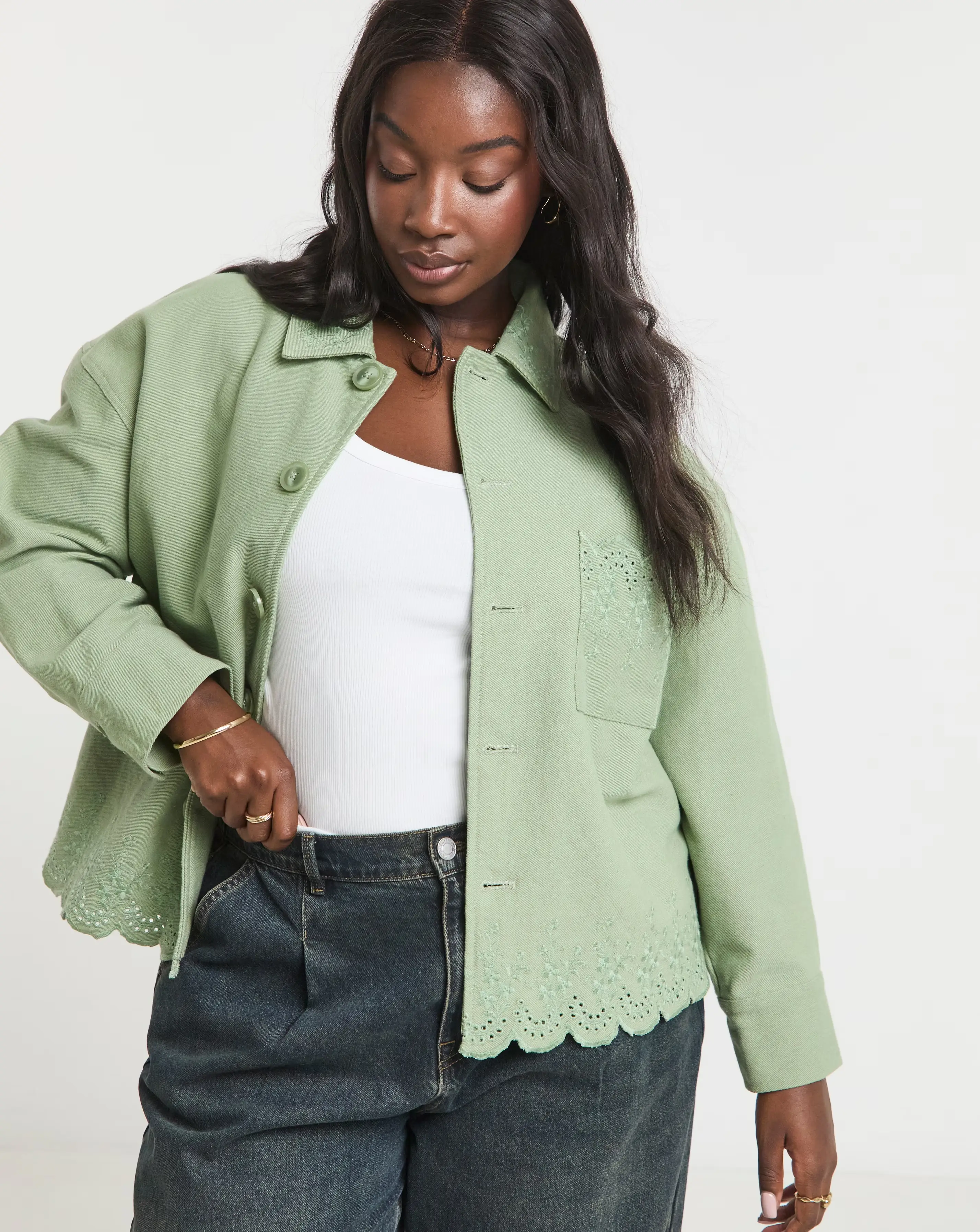 62056-simply-be-matcha-broderie-hem-utility-cropped-jacket-1.webp