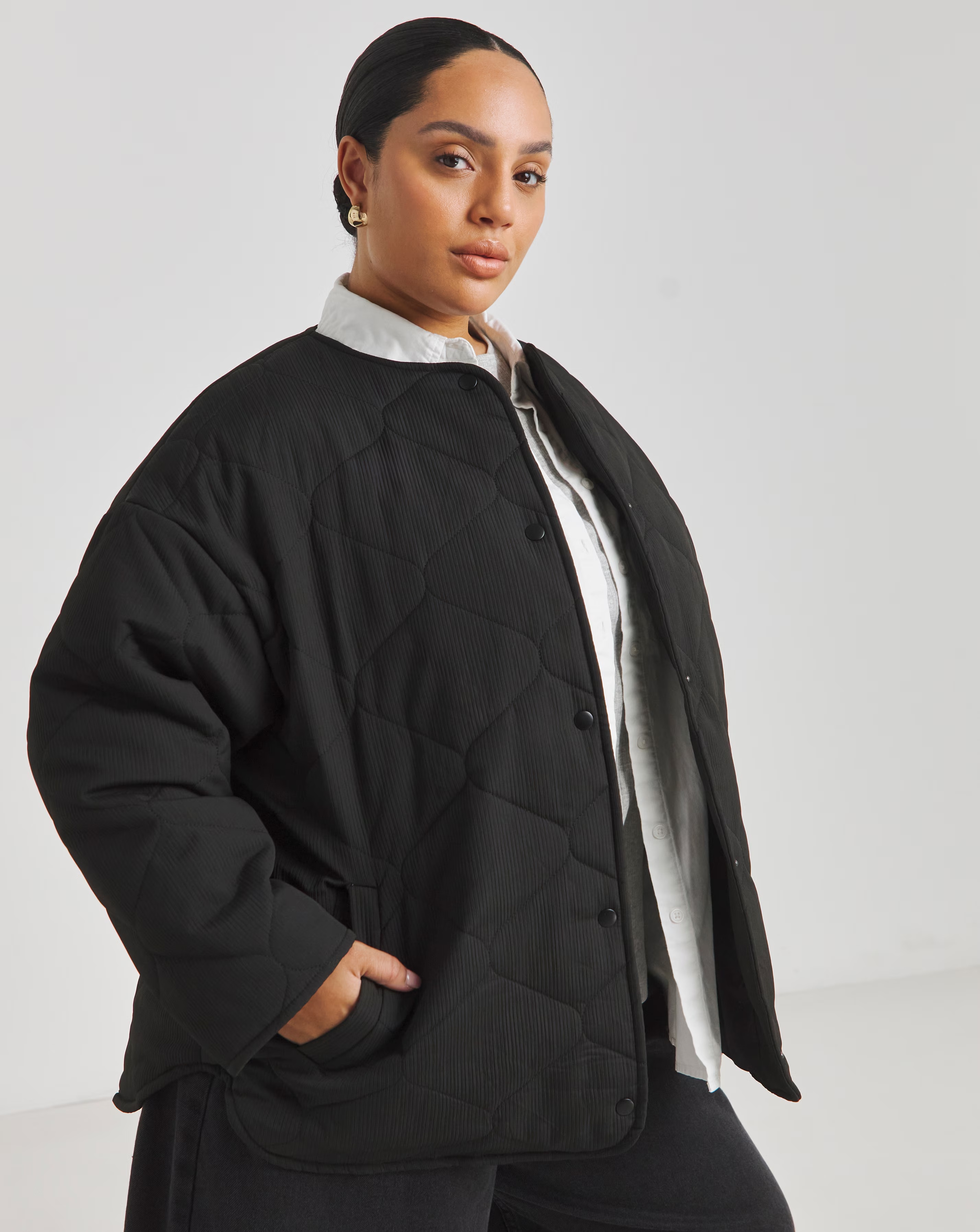62171-simply-be-black-textured-quilted-round-collar-jacket-1.jpg