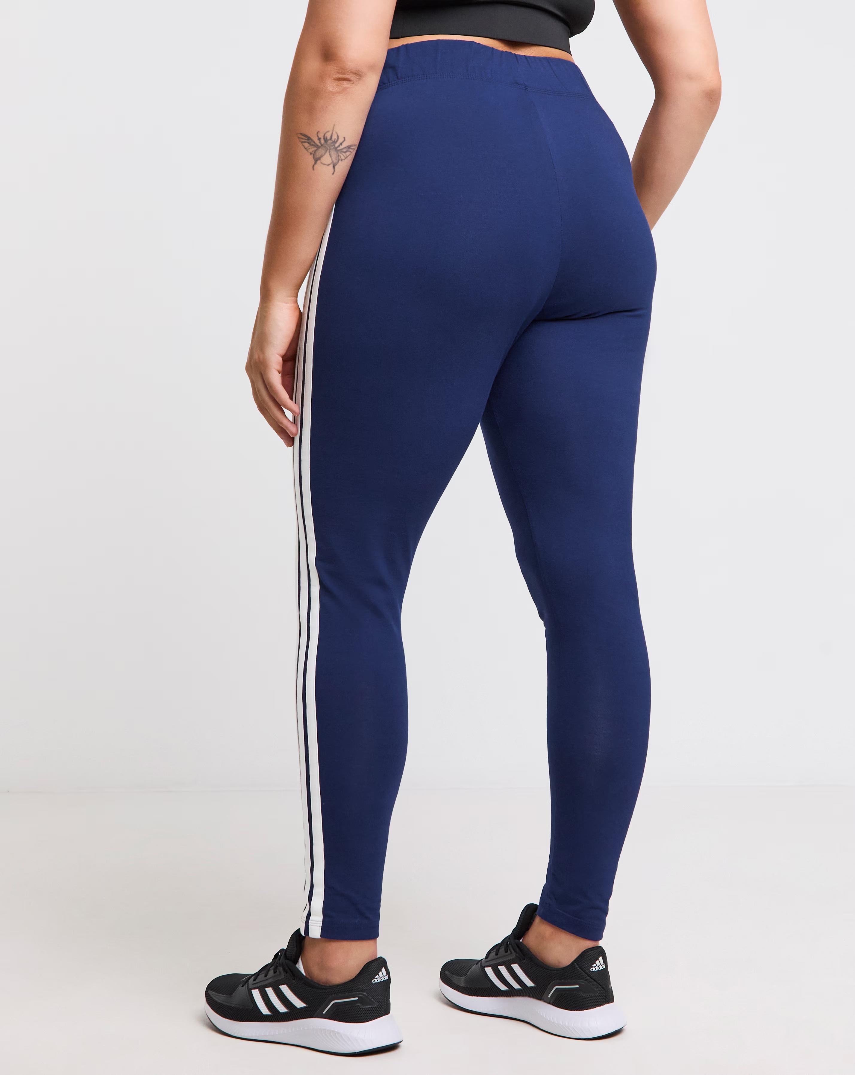 623-adidas-essentials-3-stripes-leggings-plus-size-1.jpg