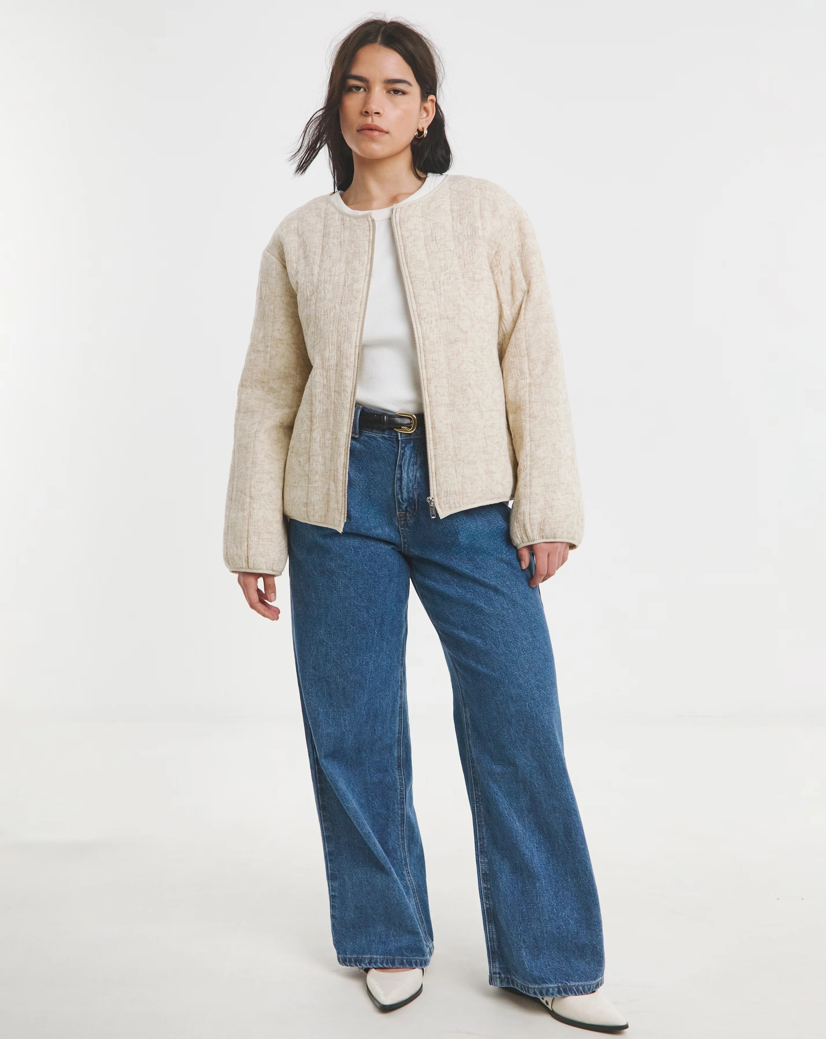 62450-simply-be-neutral-floral-jacquard-collarless-jacket-1.webp