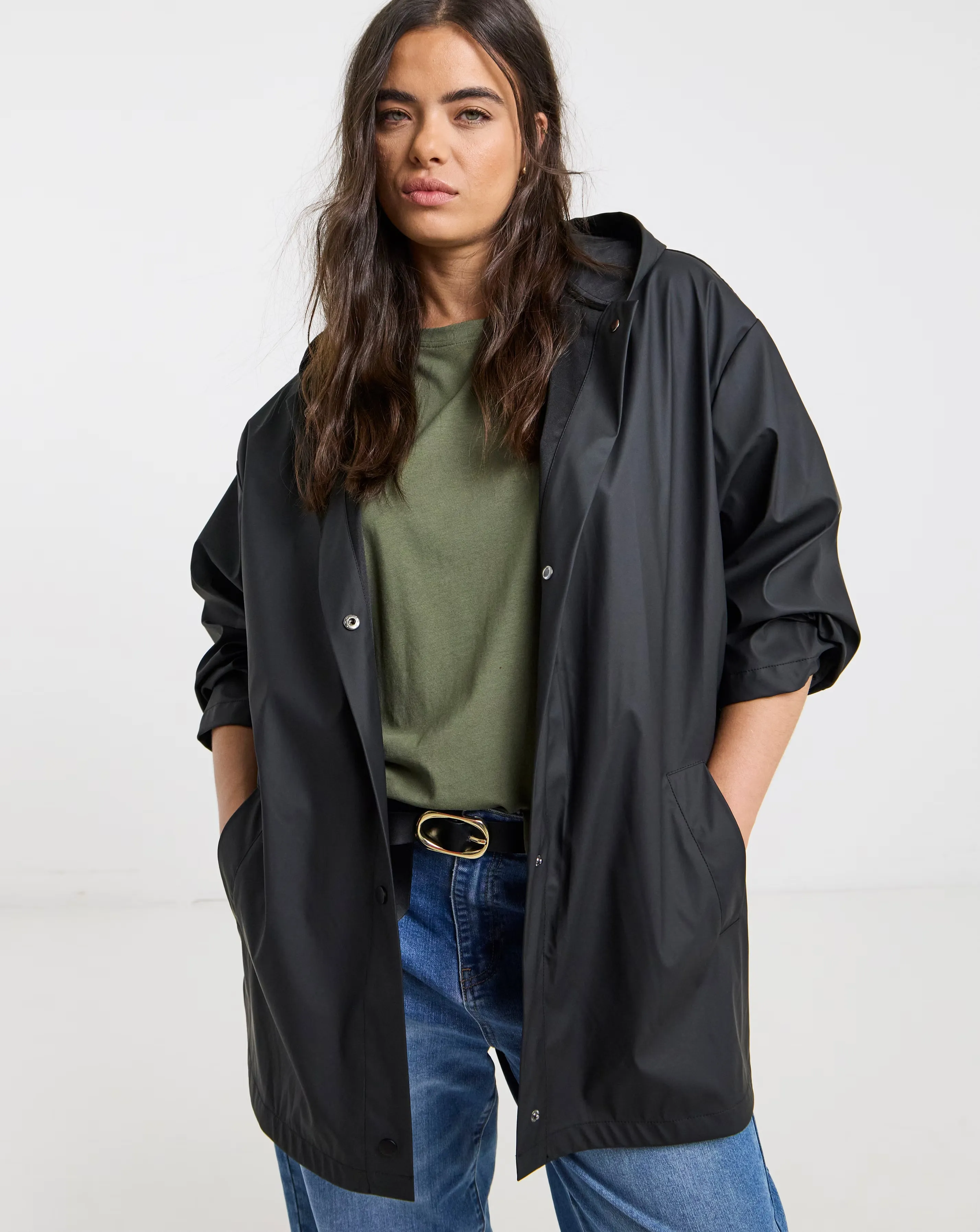 Black Short Rubberised Mac 1 62594-black-short-rubberised-mac-1.webp