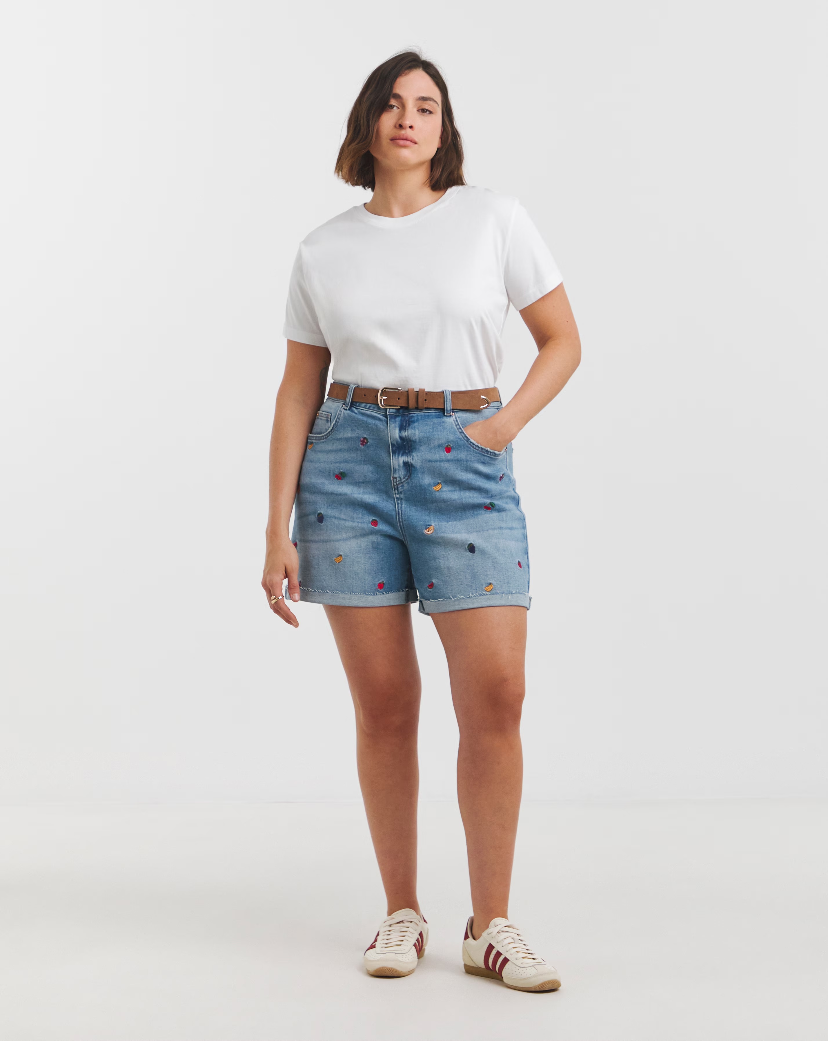 Simply Be Fruit Salad Embroidered Roll Hem Mom Short 1 6265-simply-be-fruit-salad-embroidered-roll-hem-mom-short-1.jpg