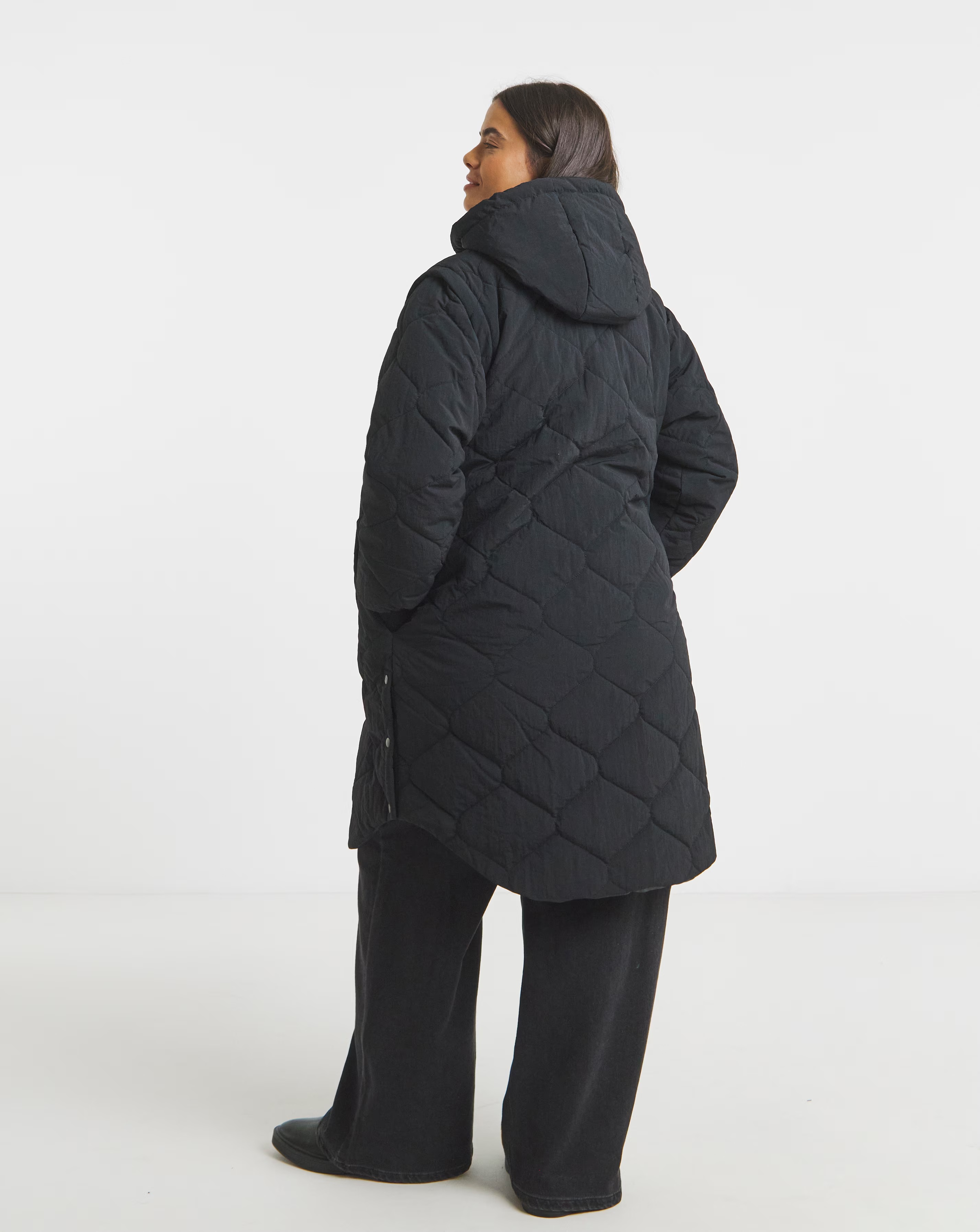 62755-black-quilted-hybrid-jacket-gilet-1.jpg