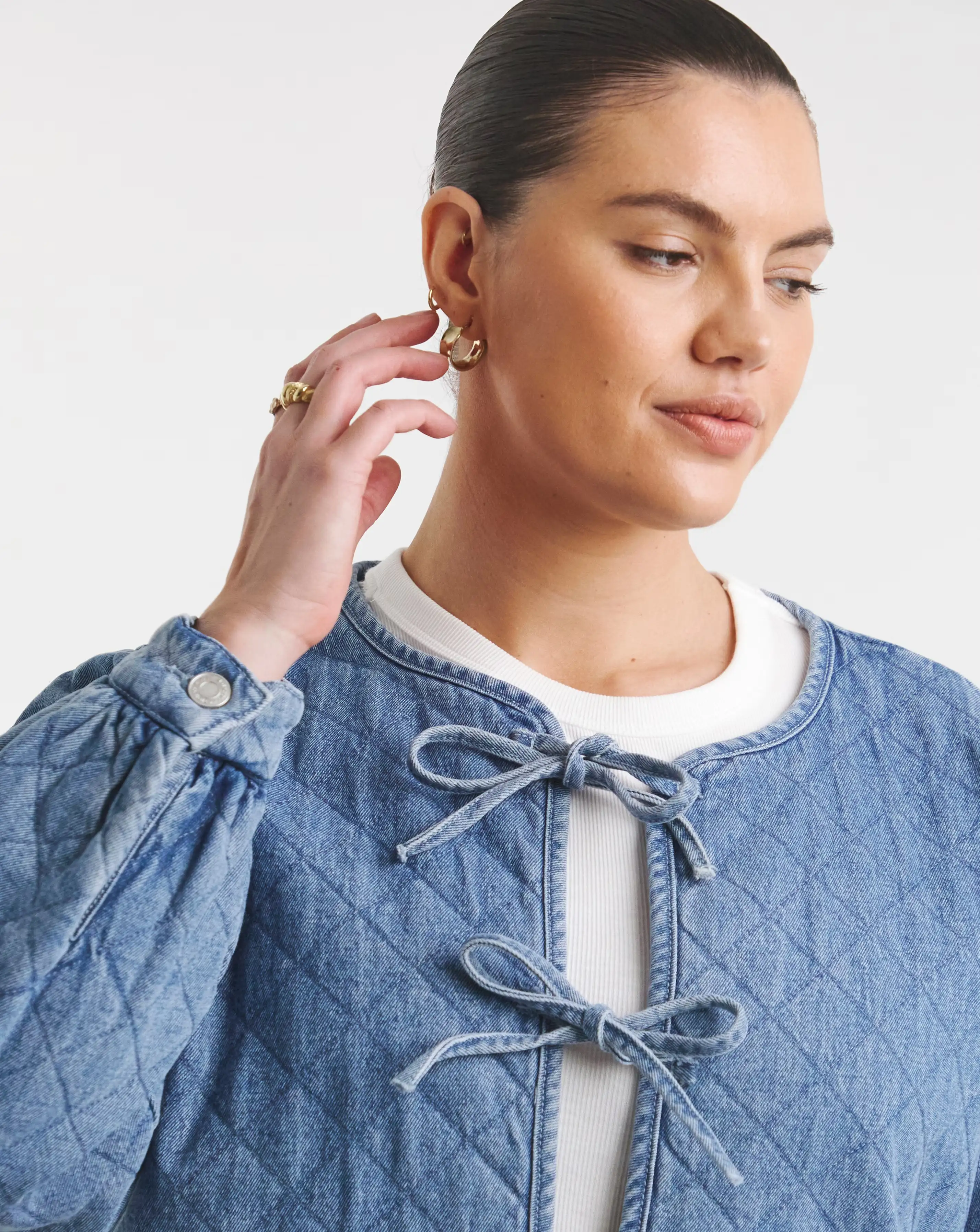 6472-simply-be-mid-blue-quilted-tie-front-denim-jacket-1.webp
