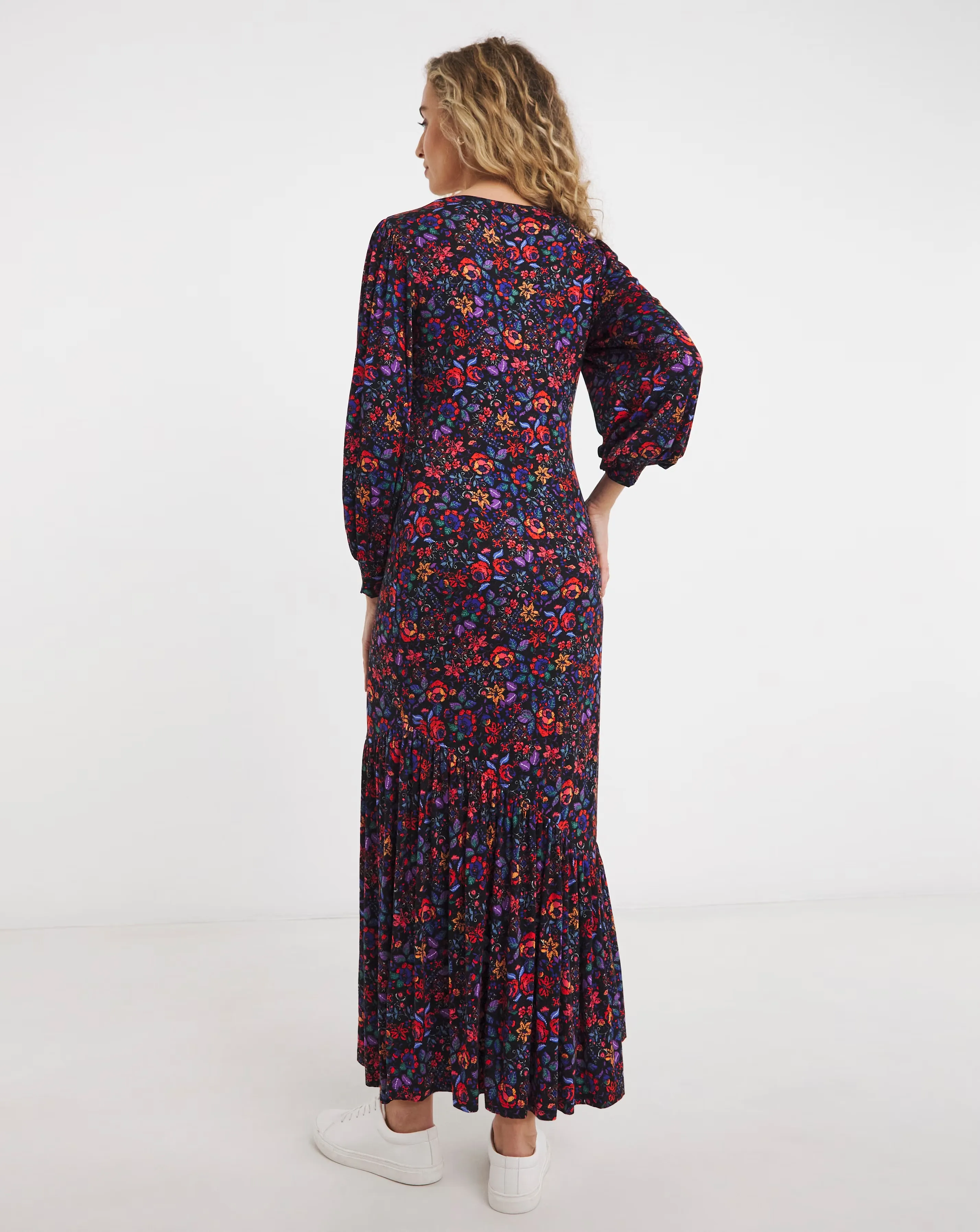 67078-joe-browns-lola-floral-jersey-maxi-dress-1.webp