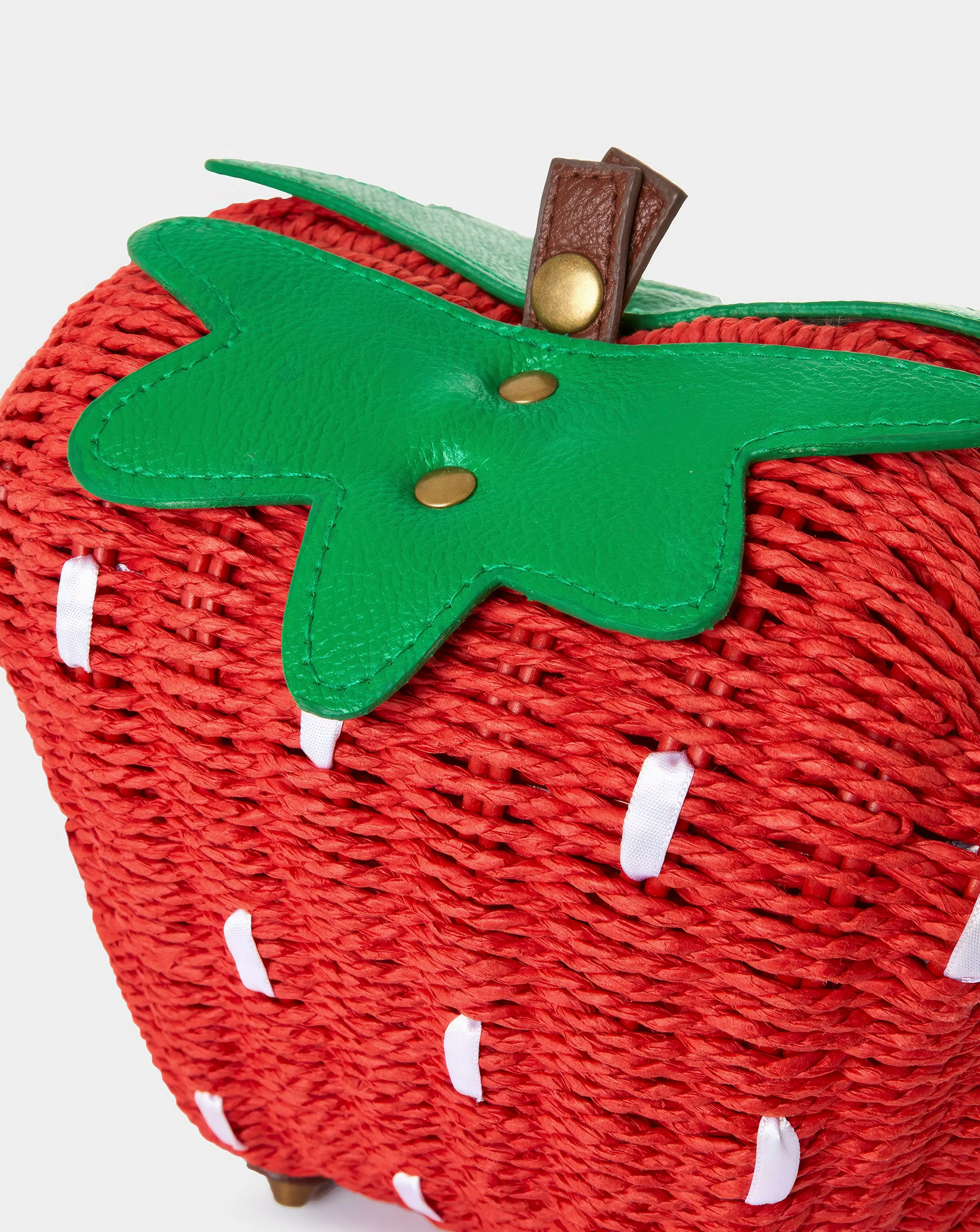 67132-joe-browns-sweet-strawberry-bag-1.webp
