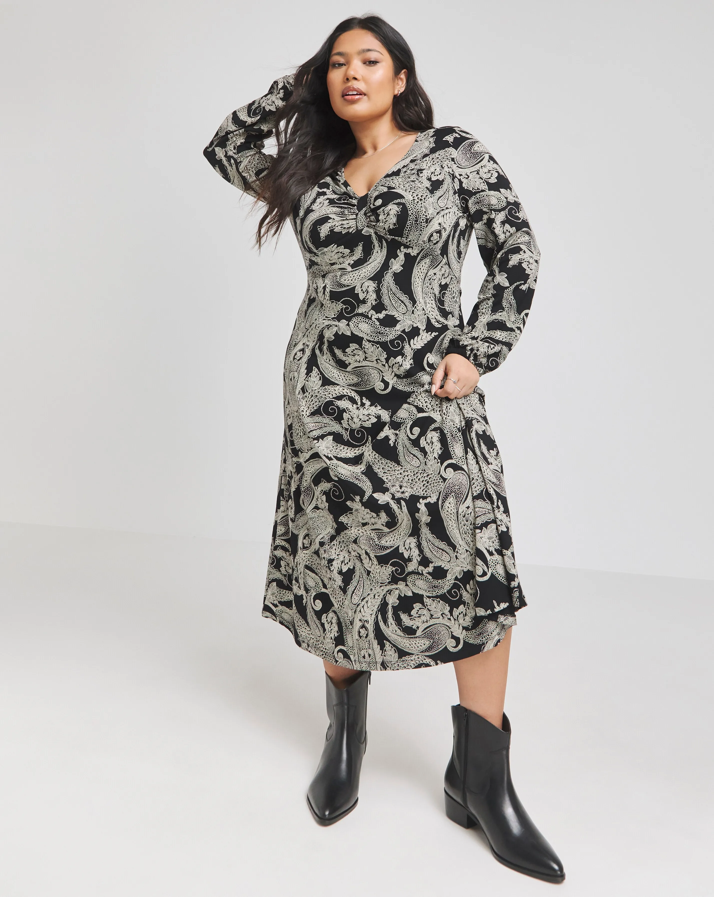 67159-joe-browns-mono-paisley-jersey-midi-dress-1.webp