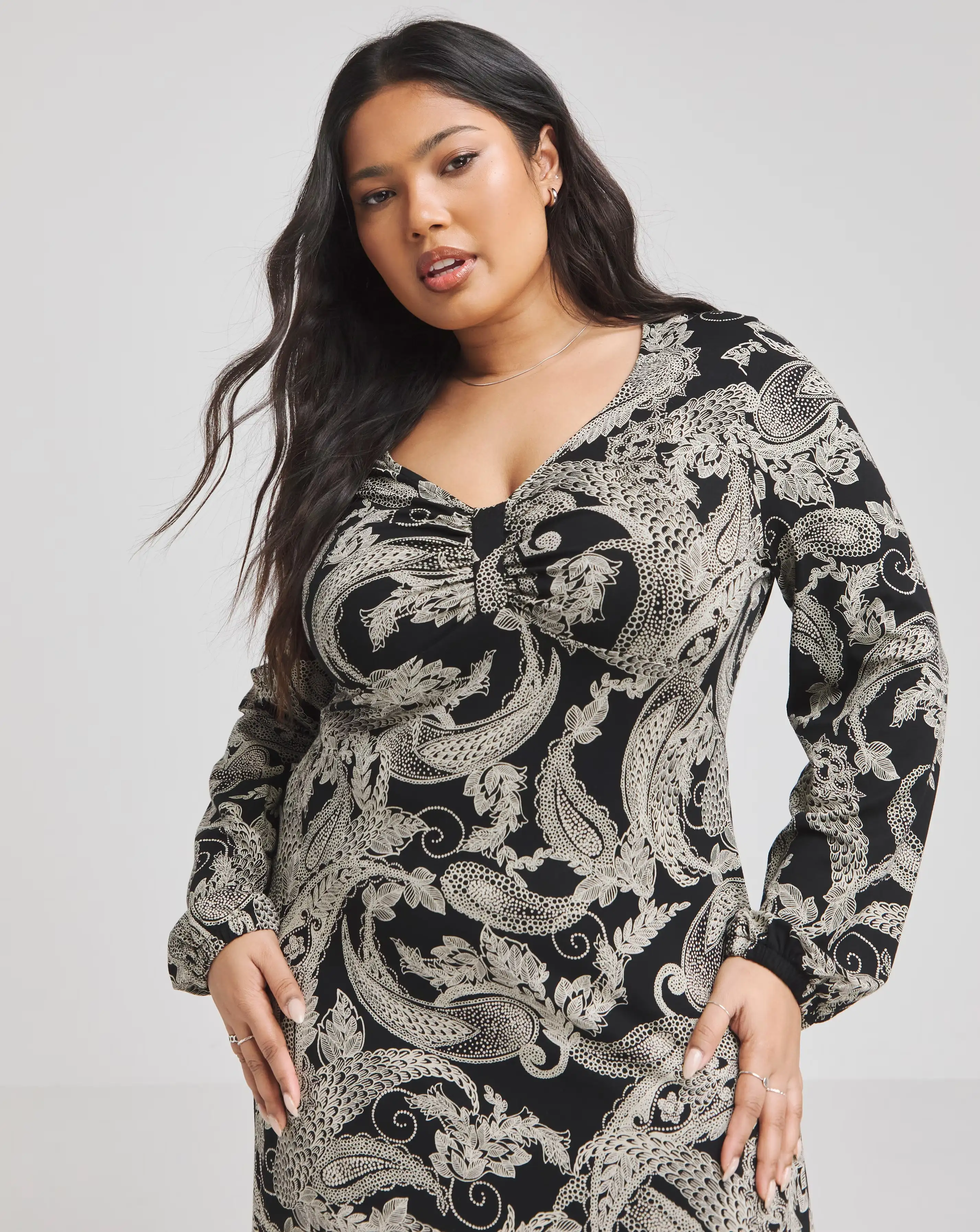 67159-joe-browns-mono-paisley-jersey-midi-dress-1.webp