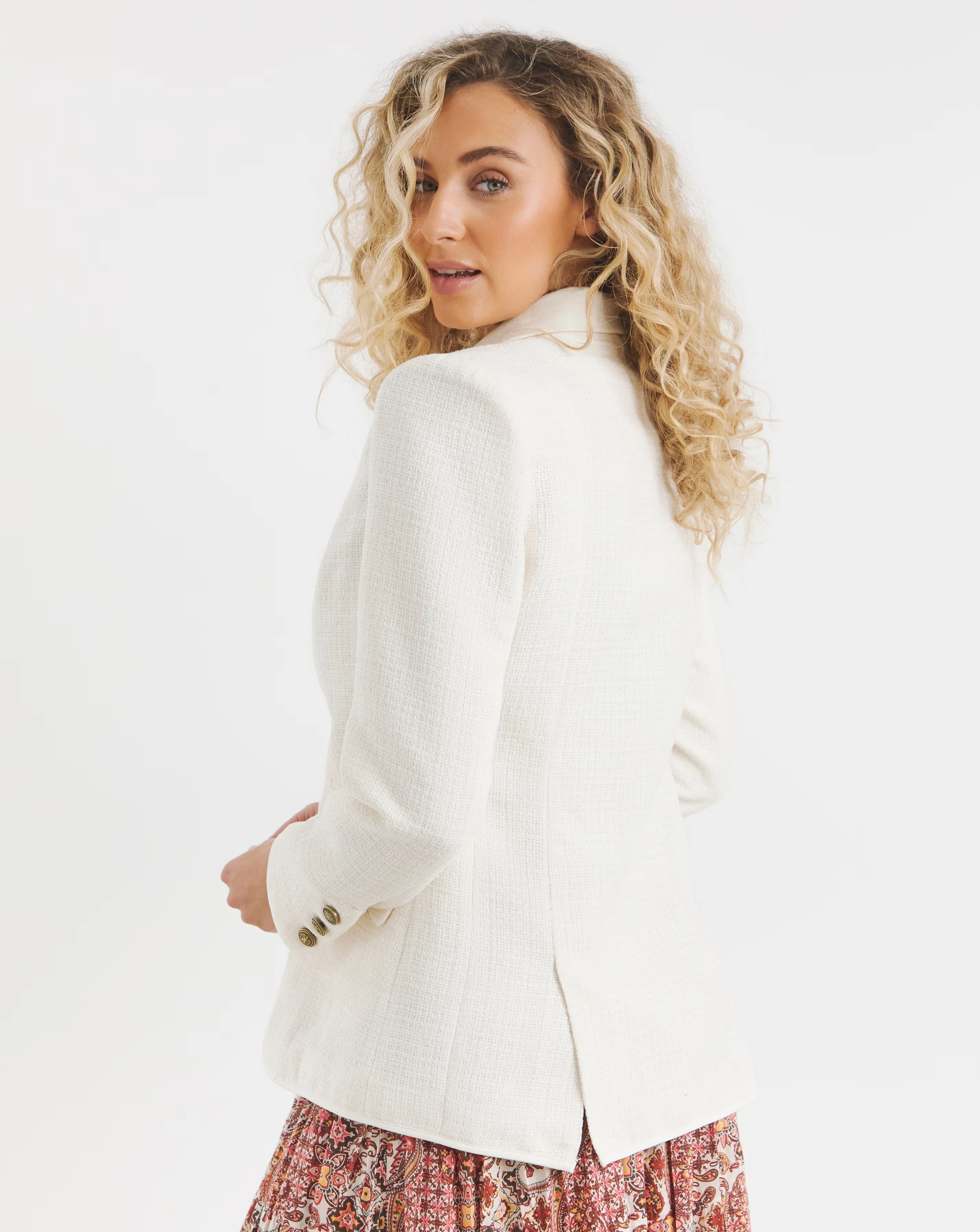 67283-joe-browns-camile-jacket-1.webp