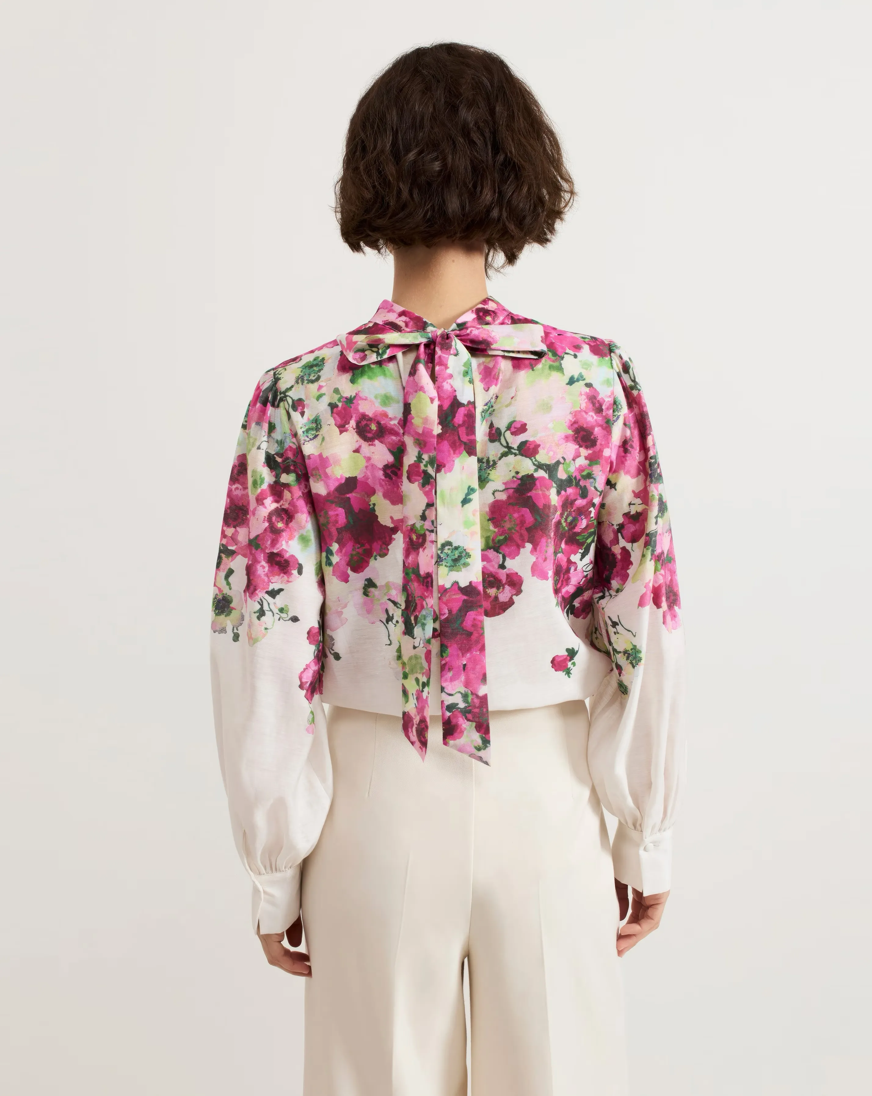 67958-phase-eight-winnie-border-floral-blouse-1.jpg