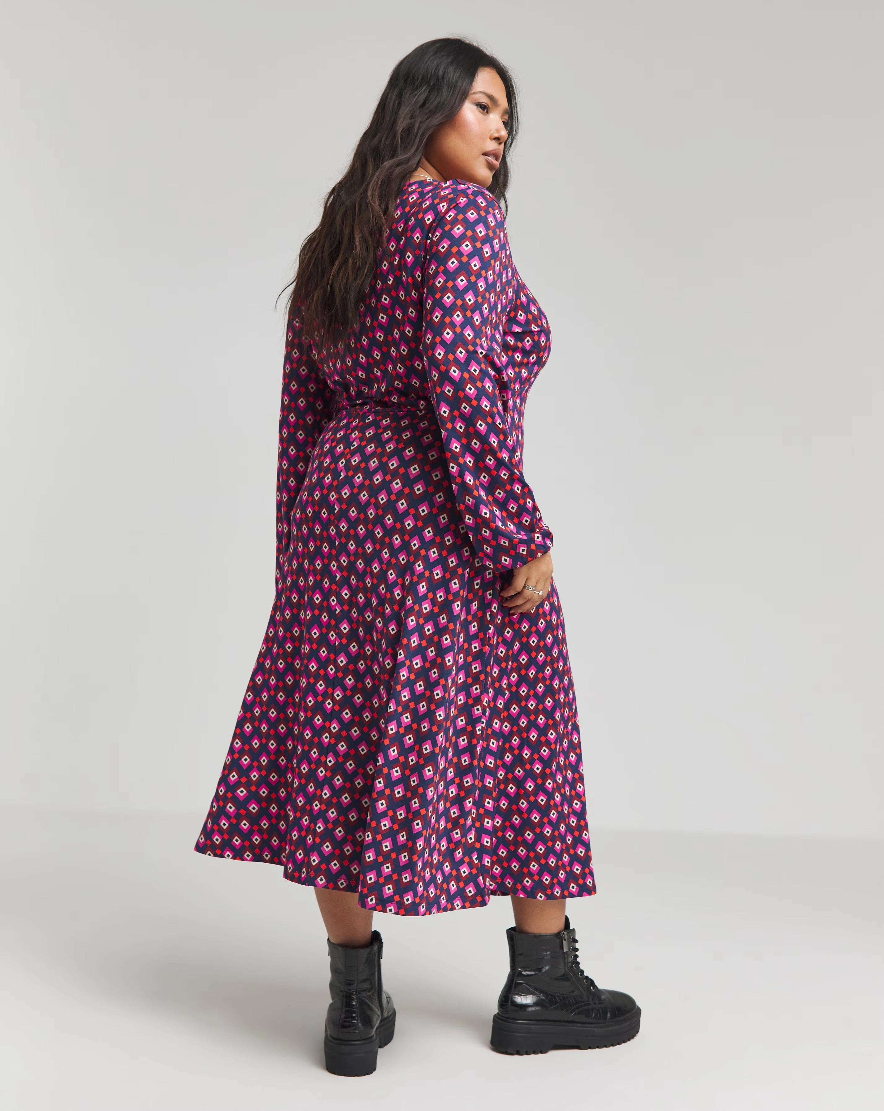 68162-joe-browns-gorgeous-geo-retro-jersey-midi-dress-1.webp