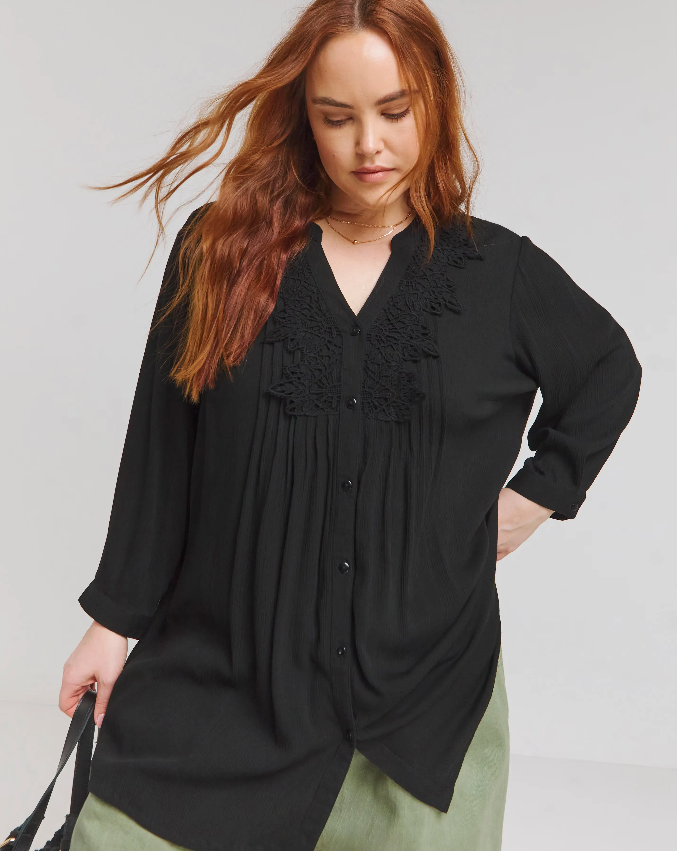 Joe Browns Favorite Longline Crinkle Blouse 1 68175-joe-browns-favorite-longline-crinkle-blouse-1.webp