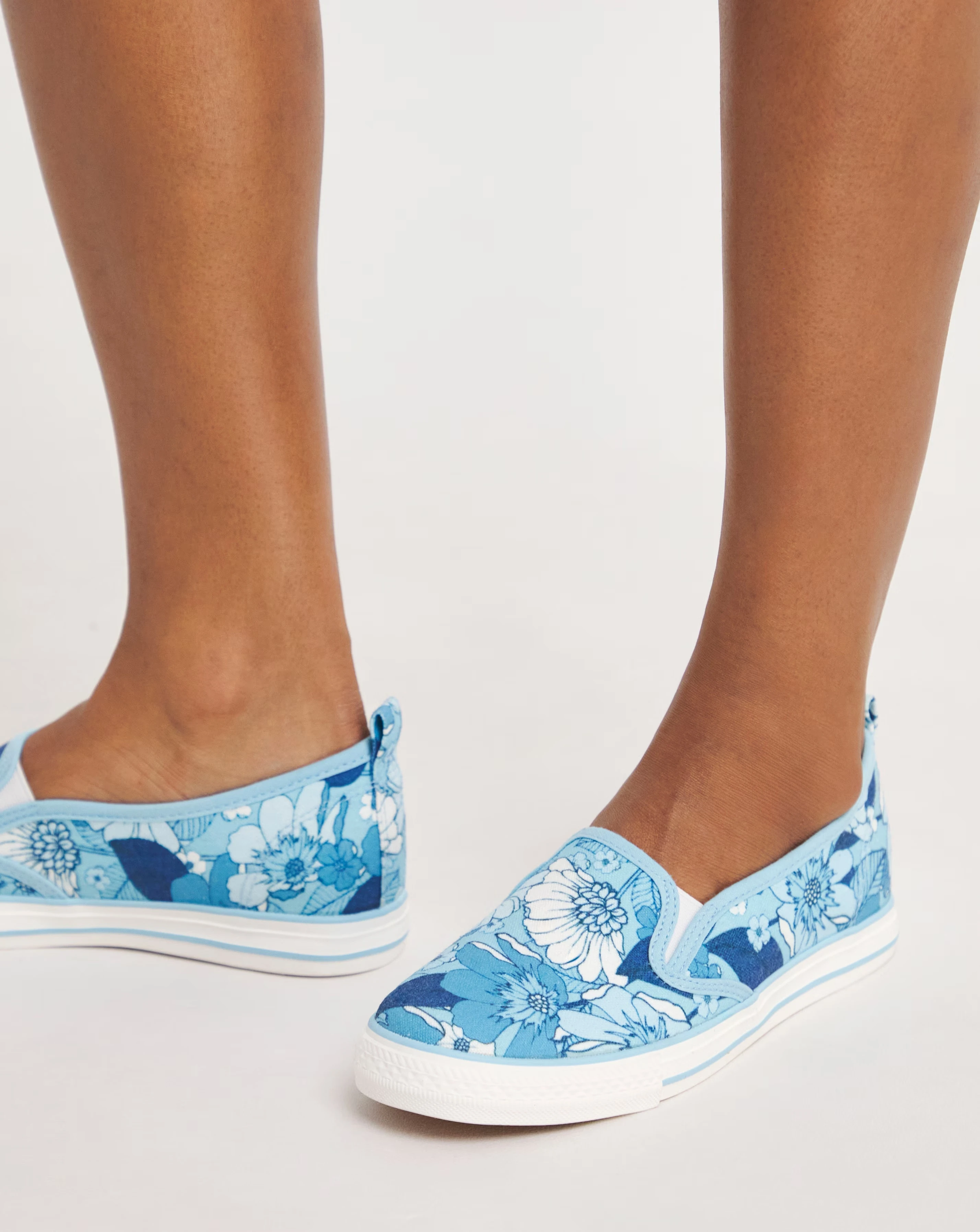 Joe Browns Slip On Pump Extra Wide Fit 1 69388-joe-browns-slip-on-pump-extra-wide-fit-1.webp