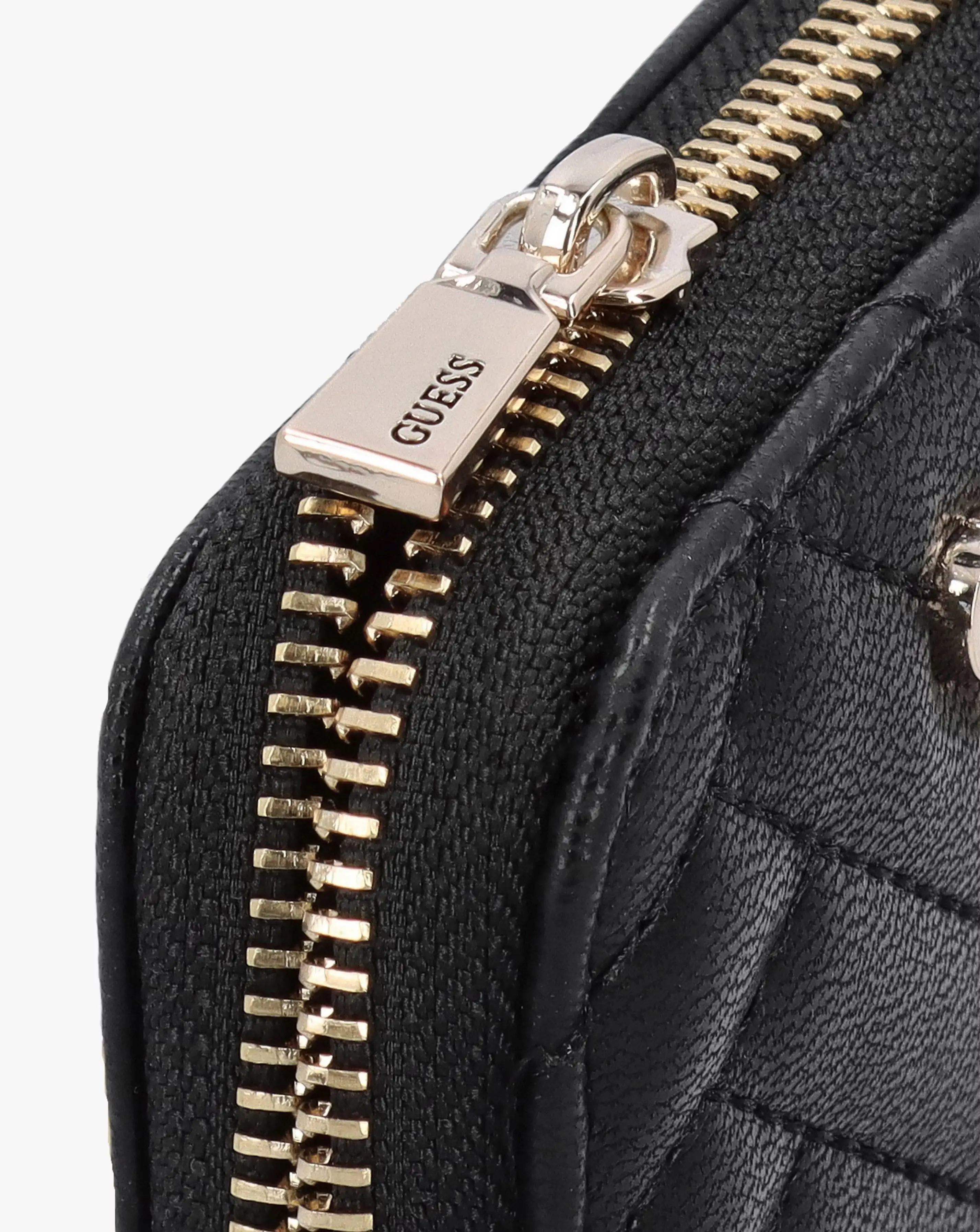 73043-guess-anning-quilted-black-zip-around-wallet-1.webp