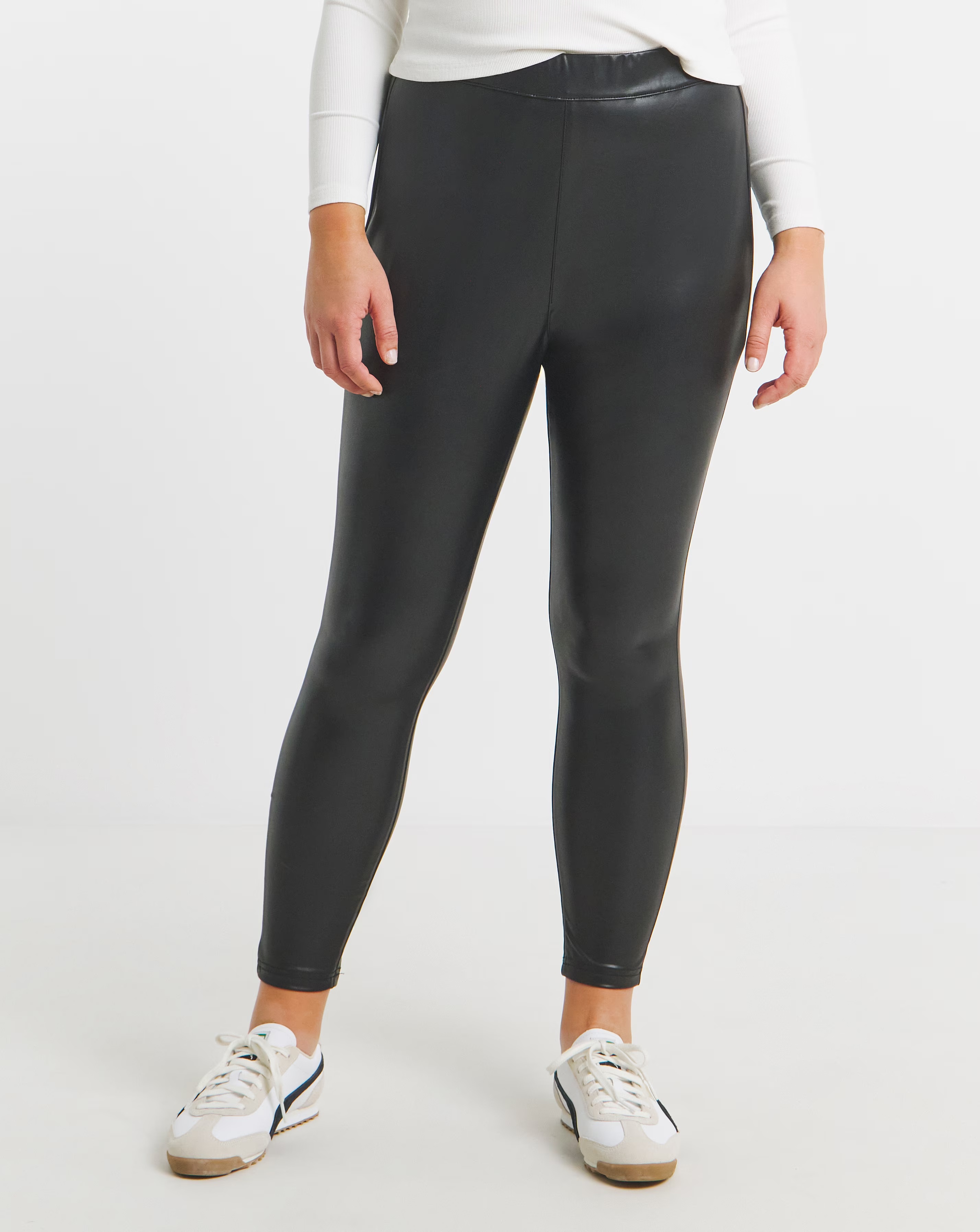 73083-black-pu-leggings-1.jpg