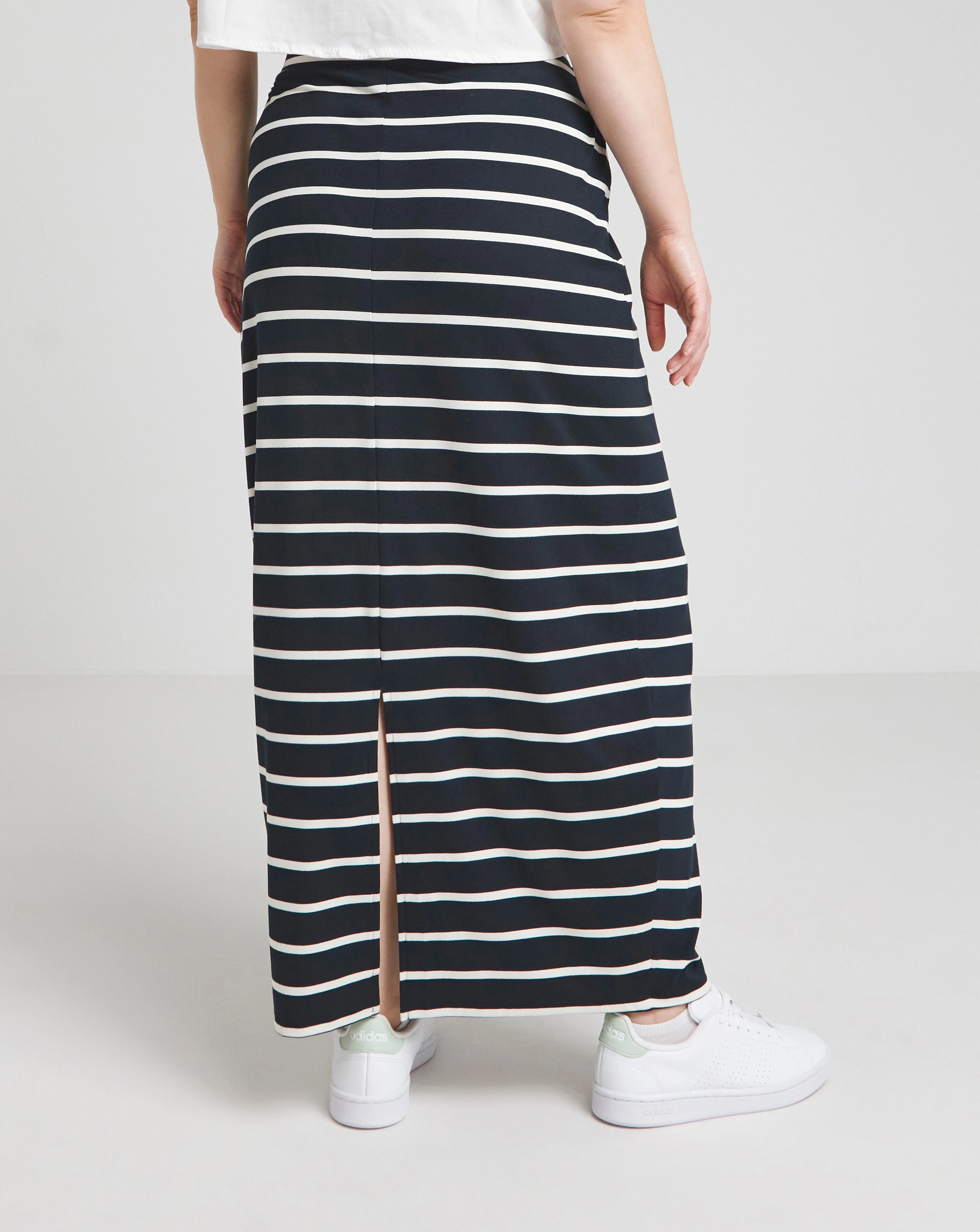 73207-simply-be-navy-stripe-supersoft-maxi-tube-skirt-1.jpg