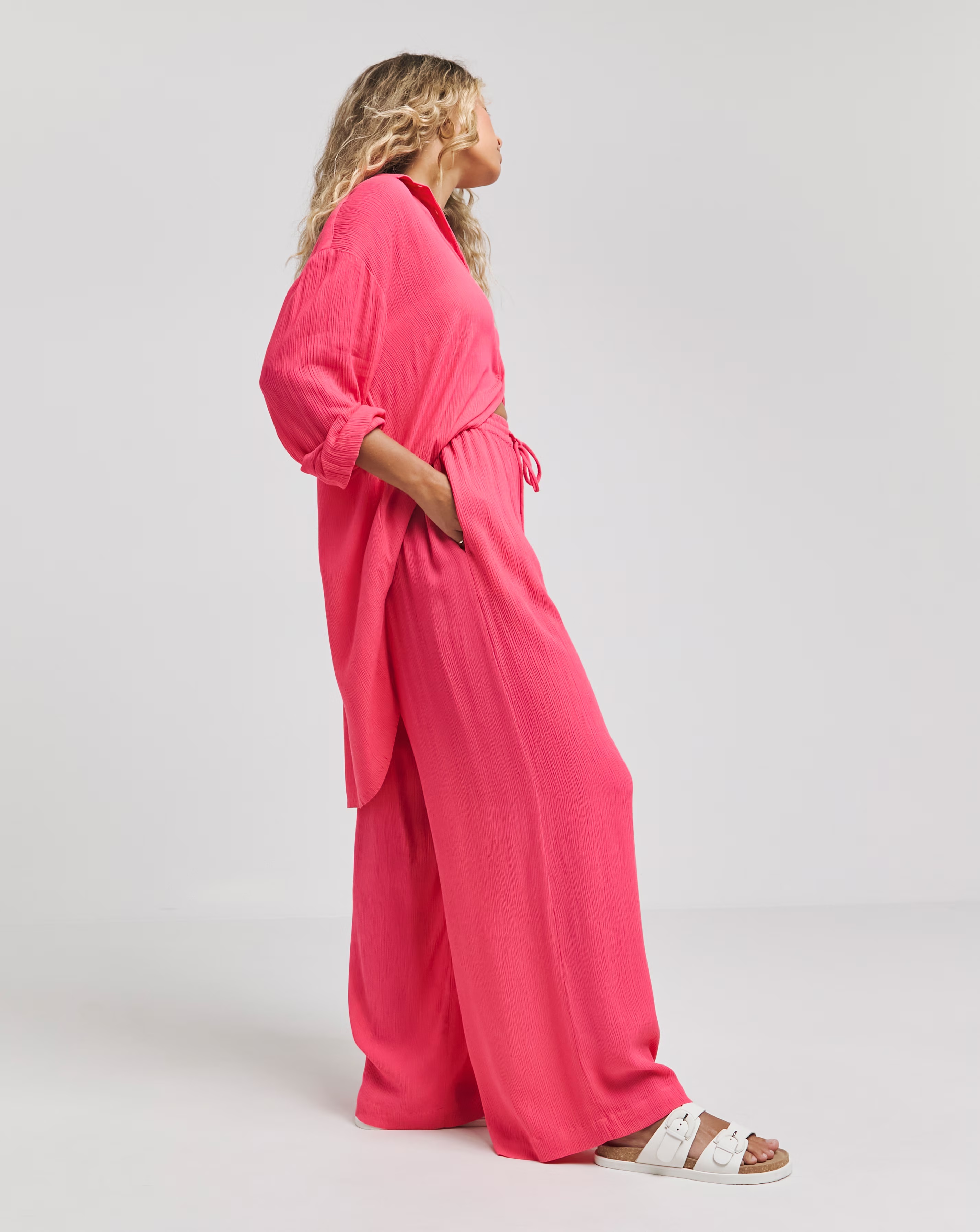 Simply Be Pink Tie Waist Crinkle Wide Leg Trousers 1 73880-simply-be-pink-tie-waist-crinkle-wide-leg-trousers-1.jpg