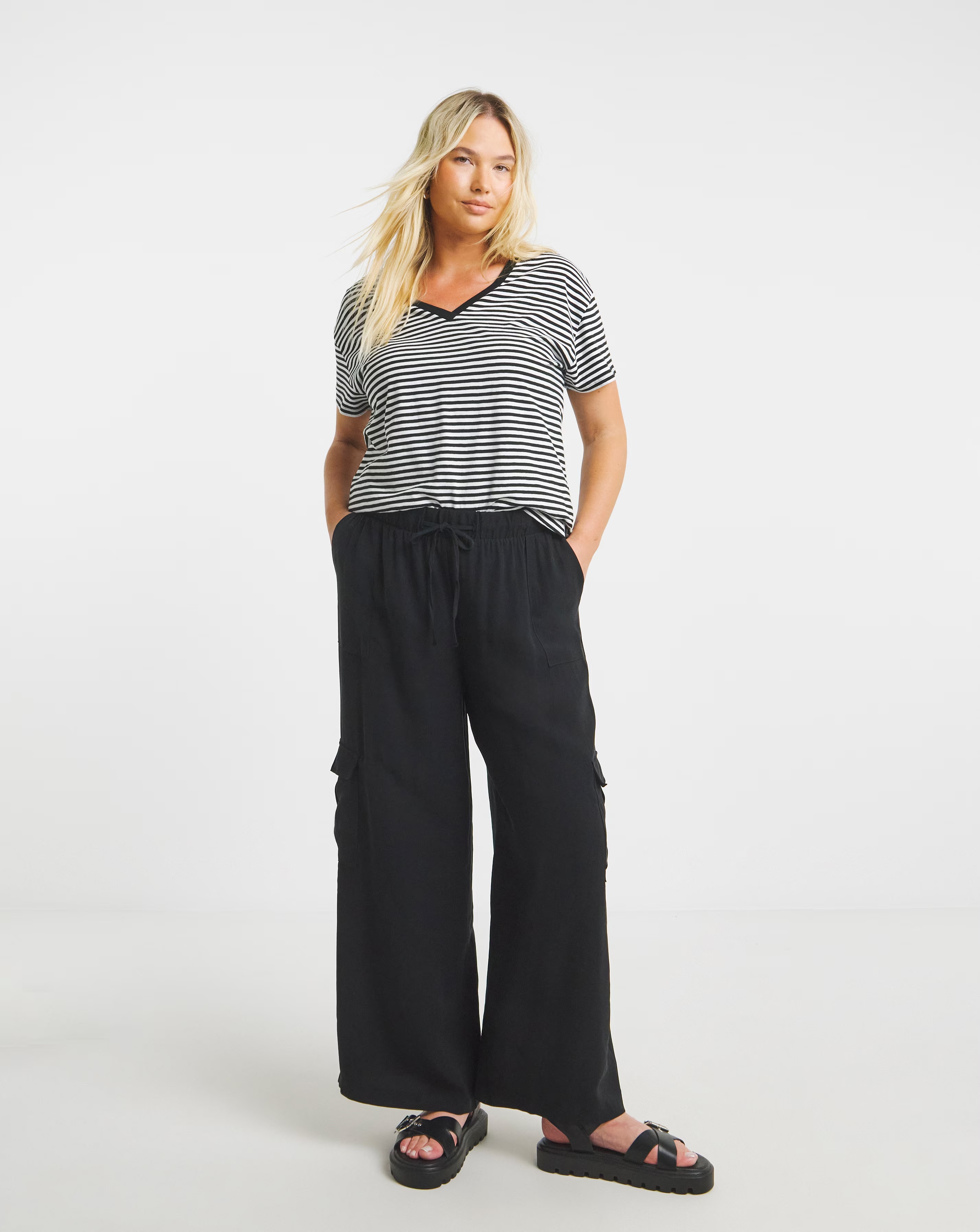Simply Be Black Drawcord Waist Utility Wide Leg Trousers 1 73906-simply-be-black-drawcord-waist-utility-wide-leg-trousers-1.jpg