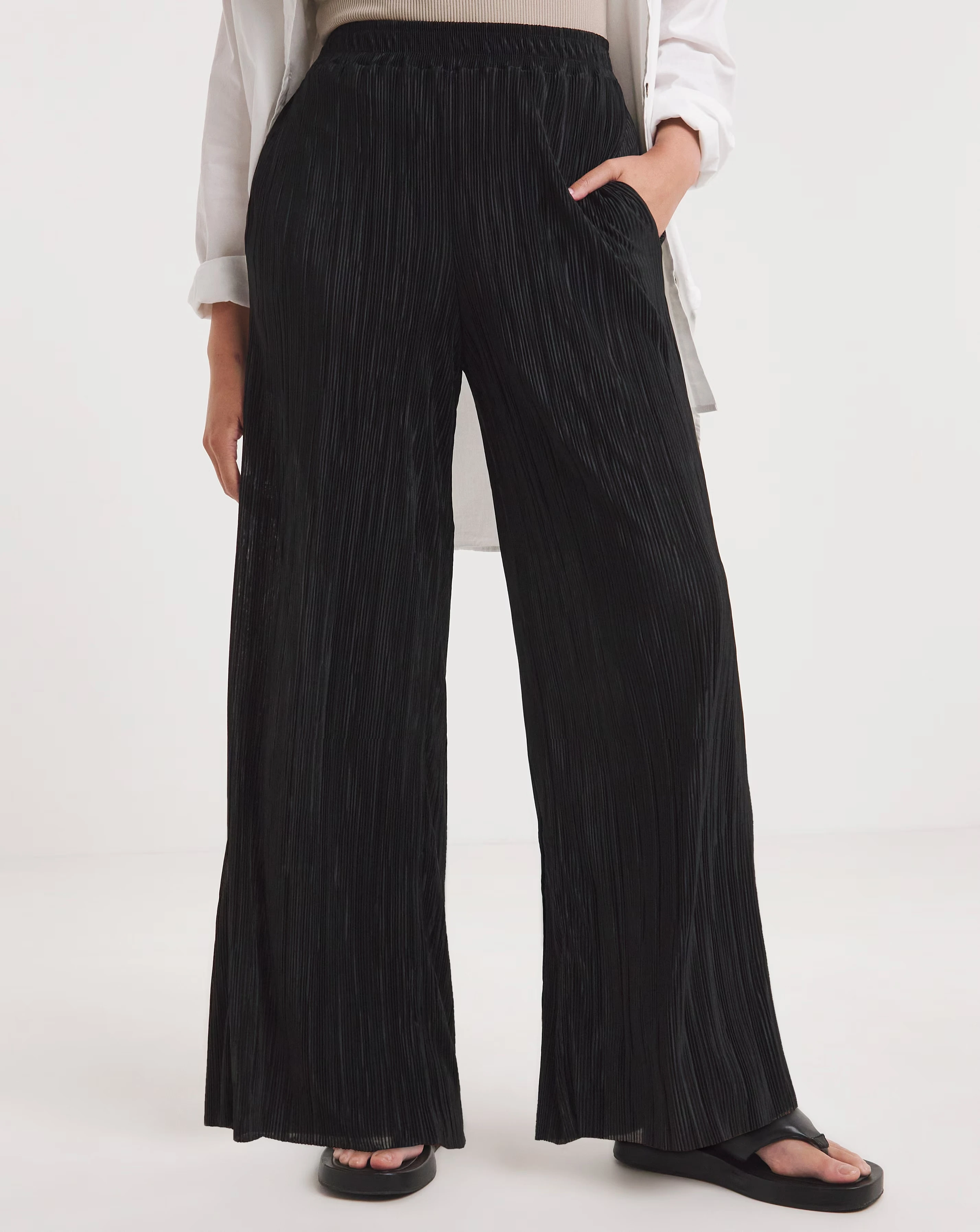 74022-plisse-full-length-trousers-1.jpg