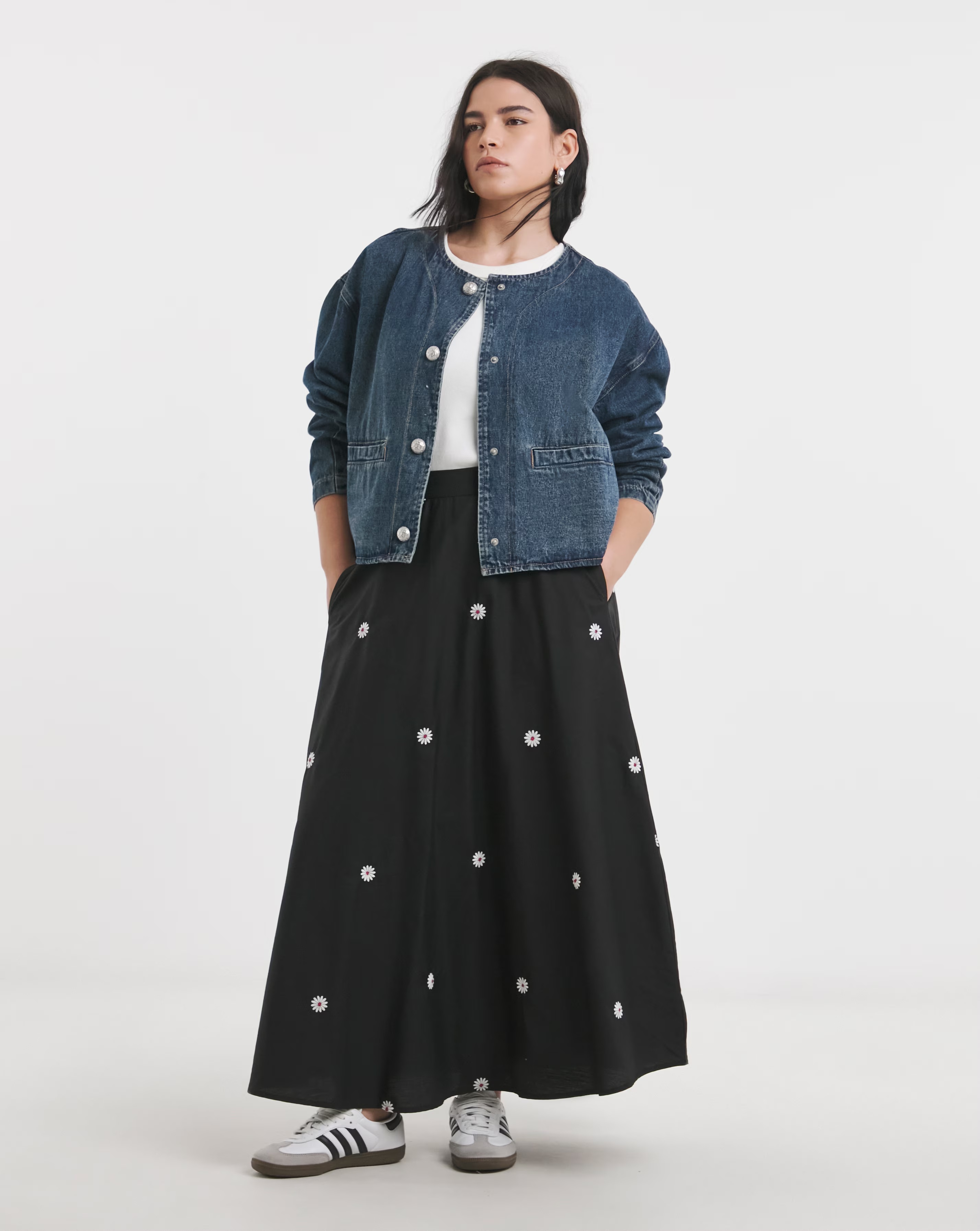 Simply Be Black Embroidered Midaxi Skirt 1 74485-simply-be-black-embroidered-midaxi-skirt-1.jpg