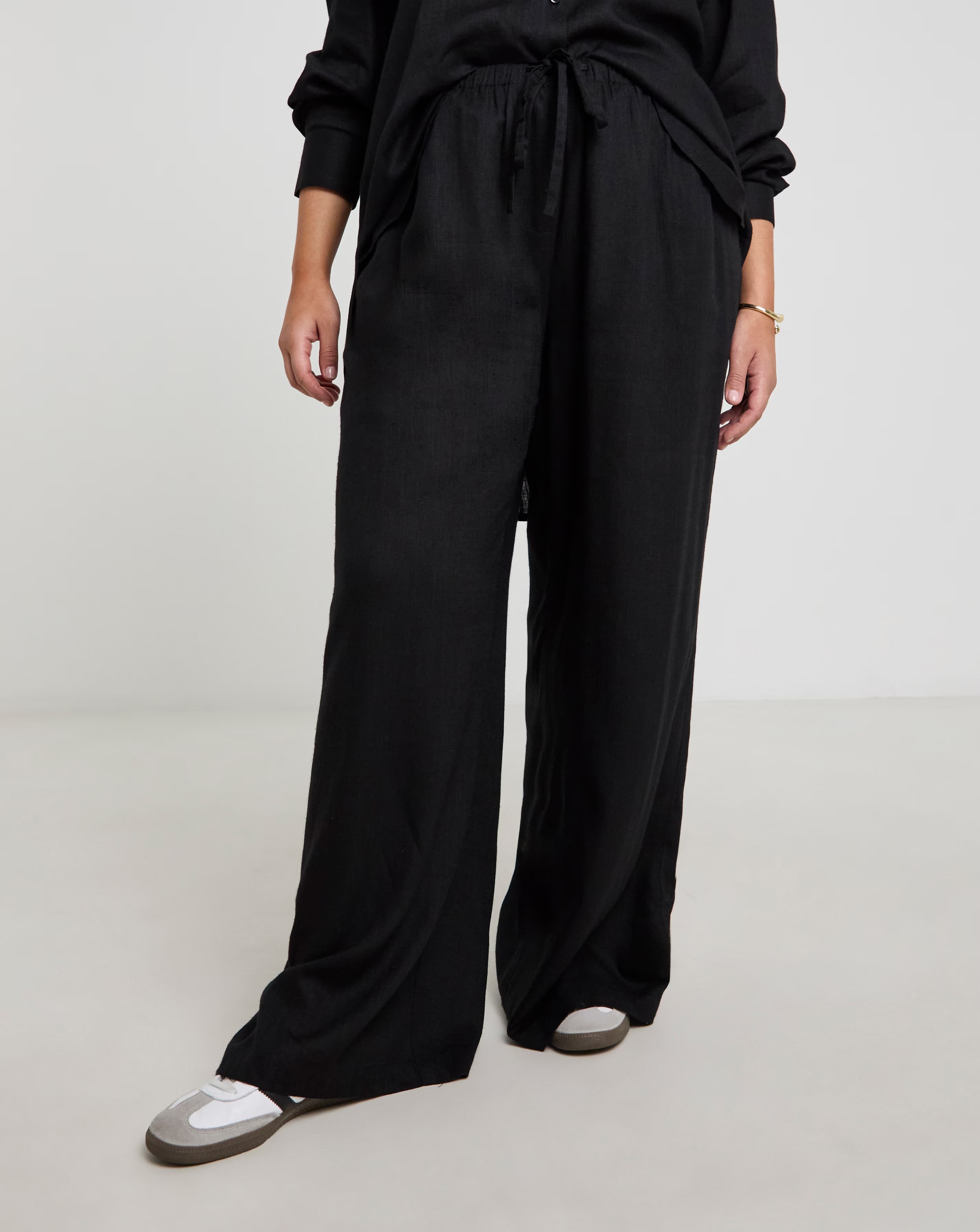 74498-black-tie-waist-linen-mix-wide-leg-trousers-1.jpg