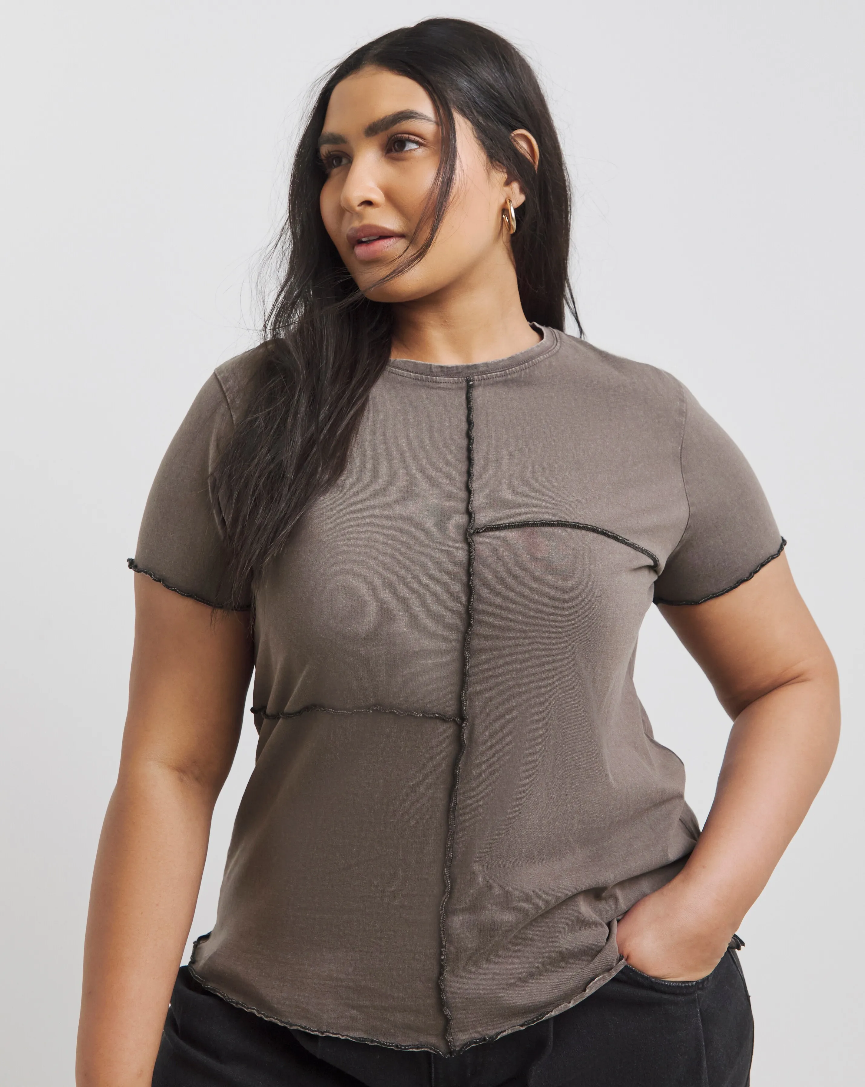 75021-acid-wash-contrast-seam-detail-top-1.webp