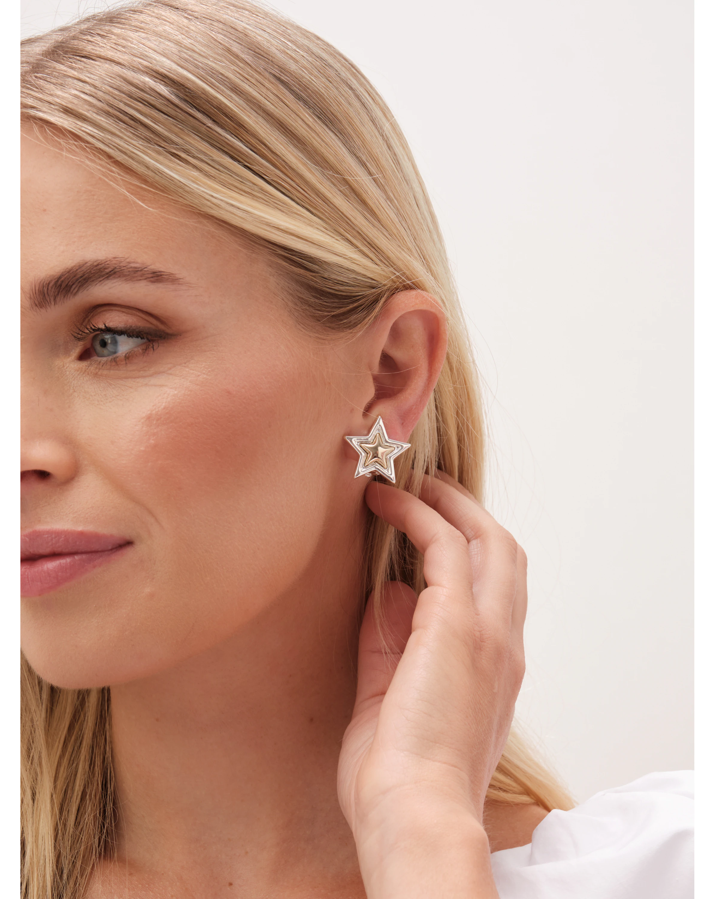 75945-mood-two-tone-star-clip-on-earrings-1.jpg