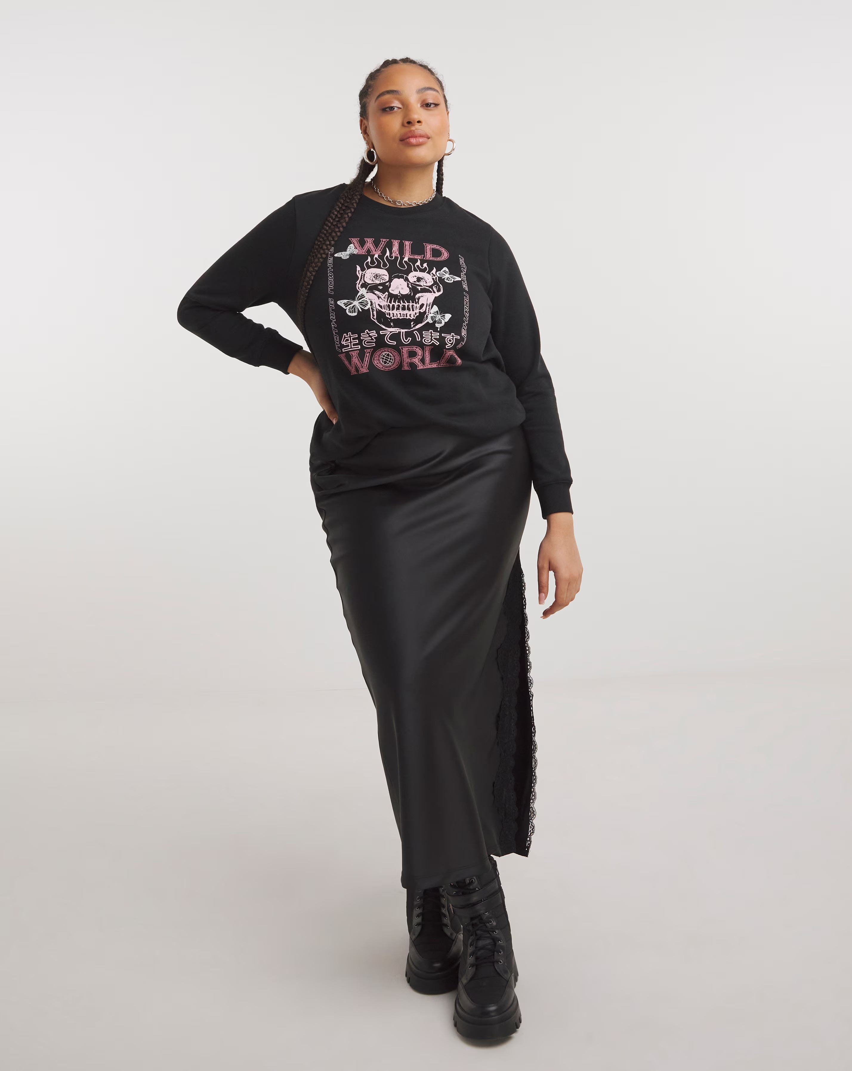 76145-black-wild-world-slogan-sweatshirt-1.jpg