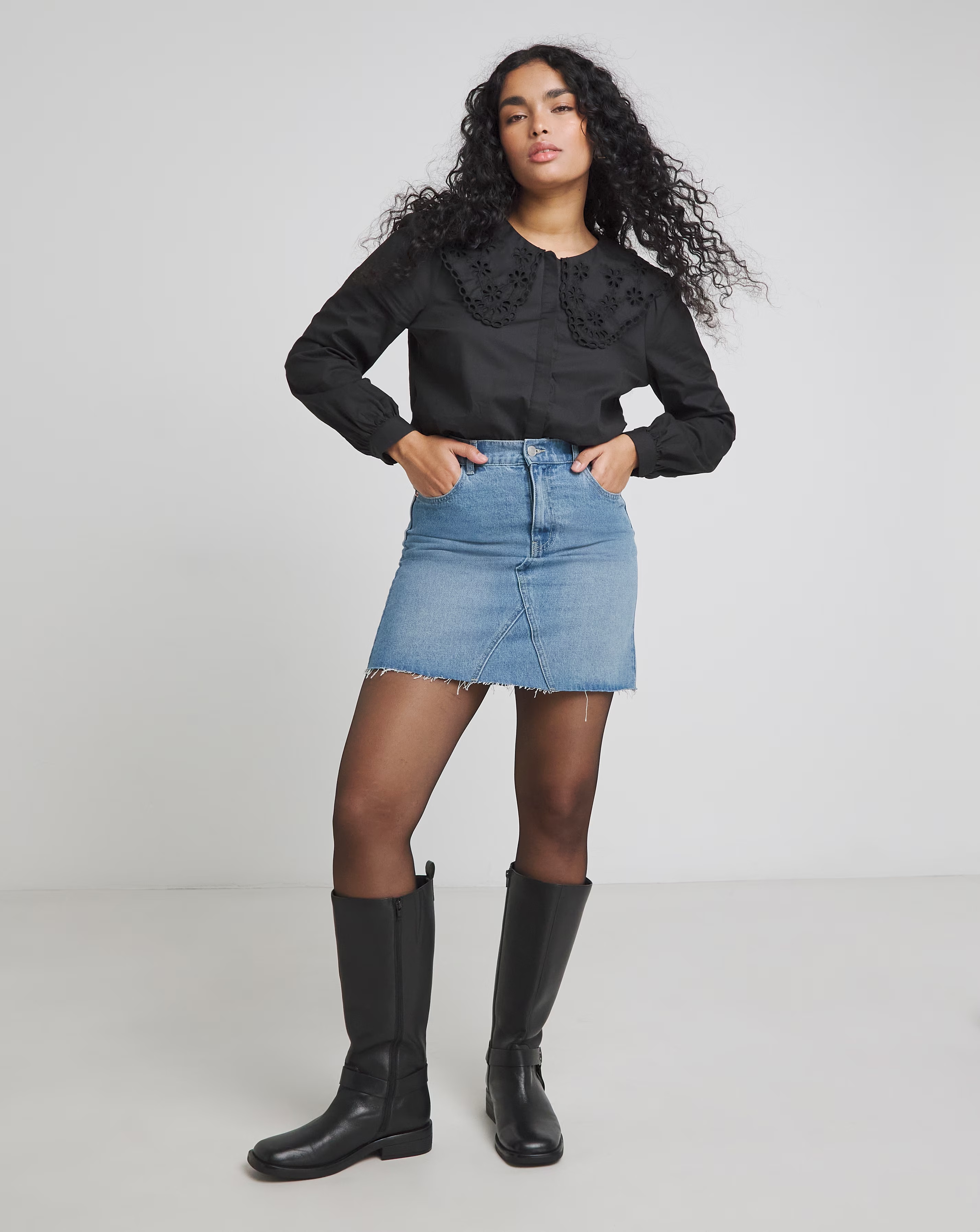 7615-light-mid-blue-5-pocket-denim-mini-skirt-1.webp