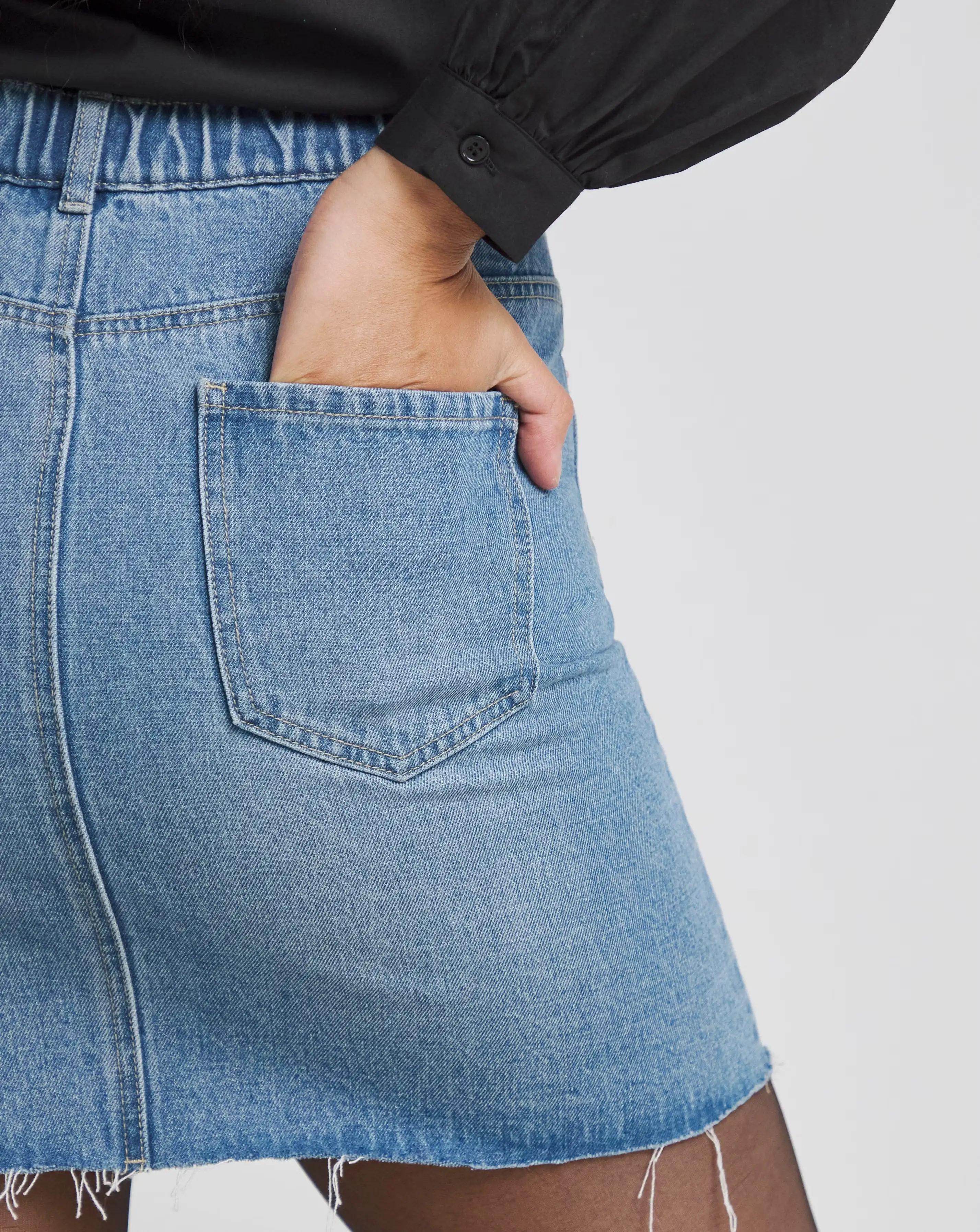 7615-light-mid-blue-5-pocket-denim-mini-skirt-1.webp