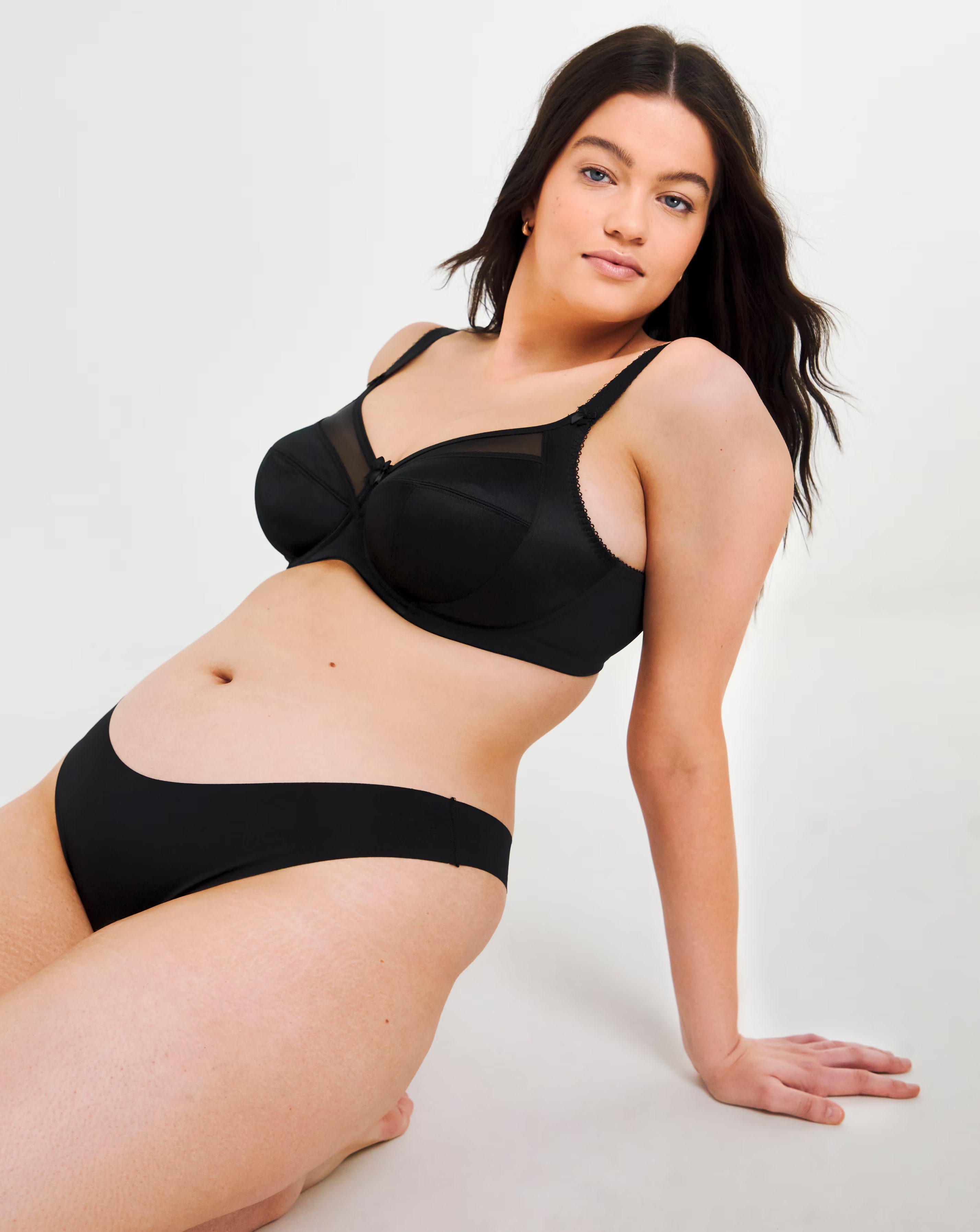 76342-goddess-keira-full-cup-wired-bra-black-1.webp