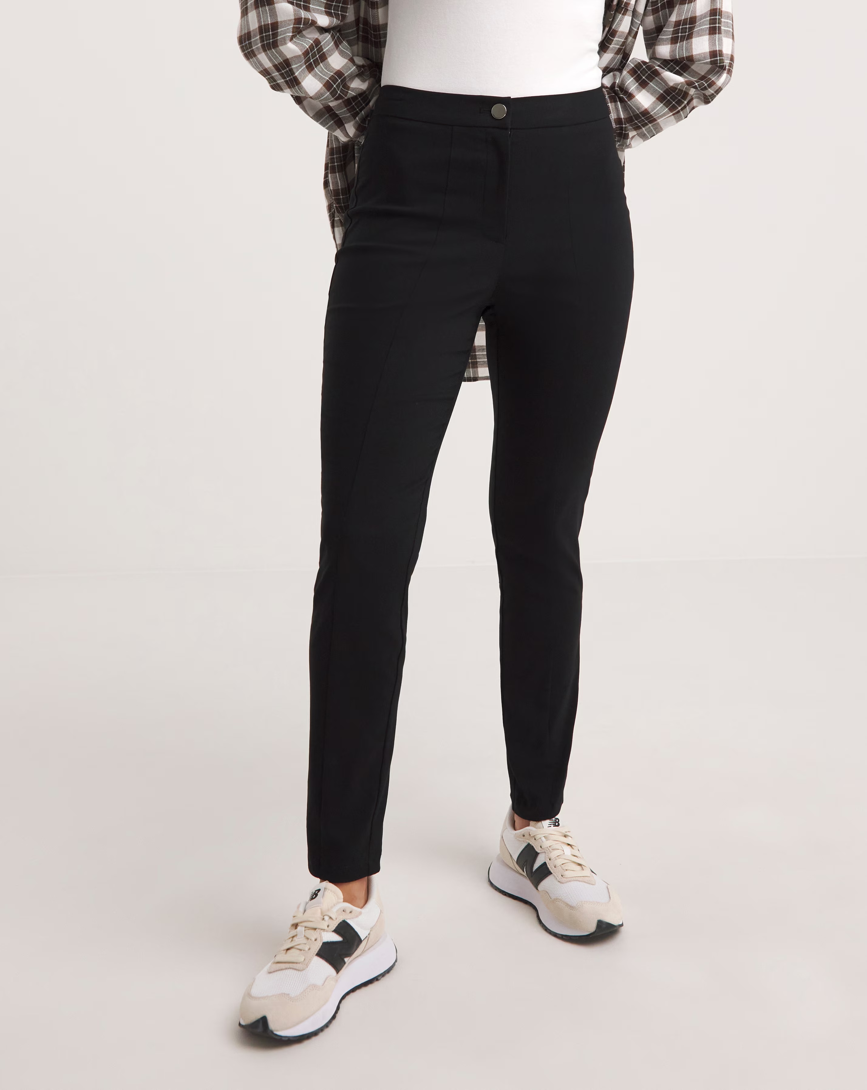 Black High Waisted Skinny Trousers in Stretch