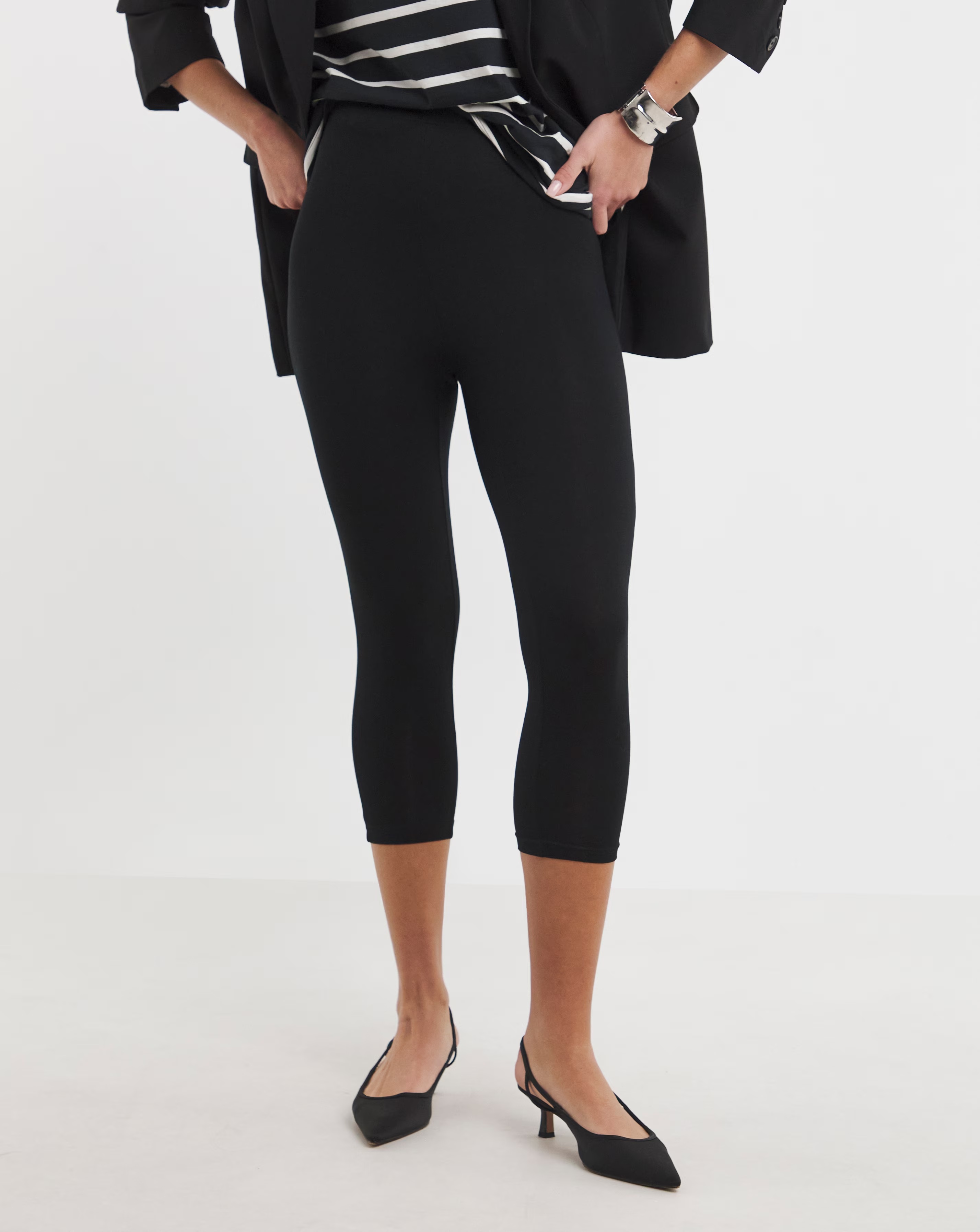76782-simply-be-2-pack-cropped-jersey-legging-1.jpg