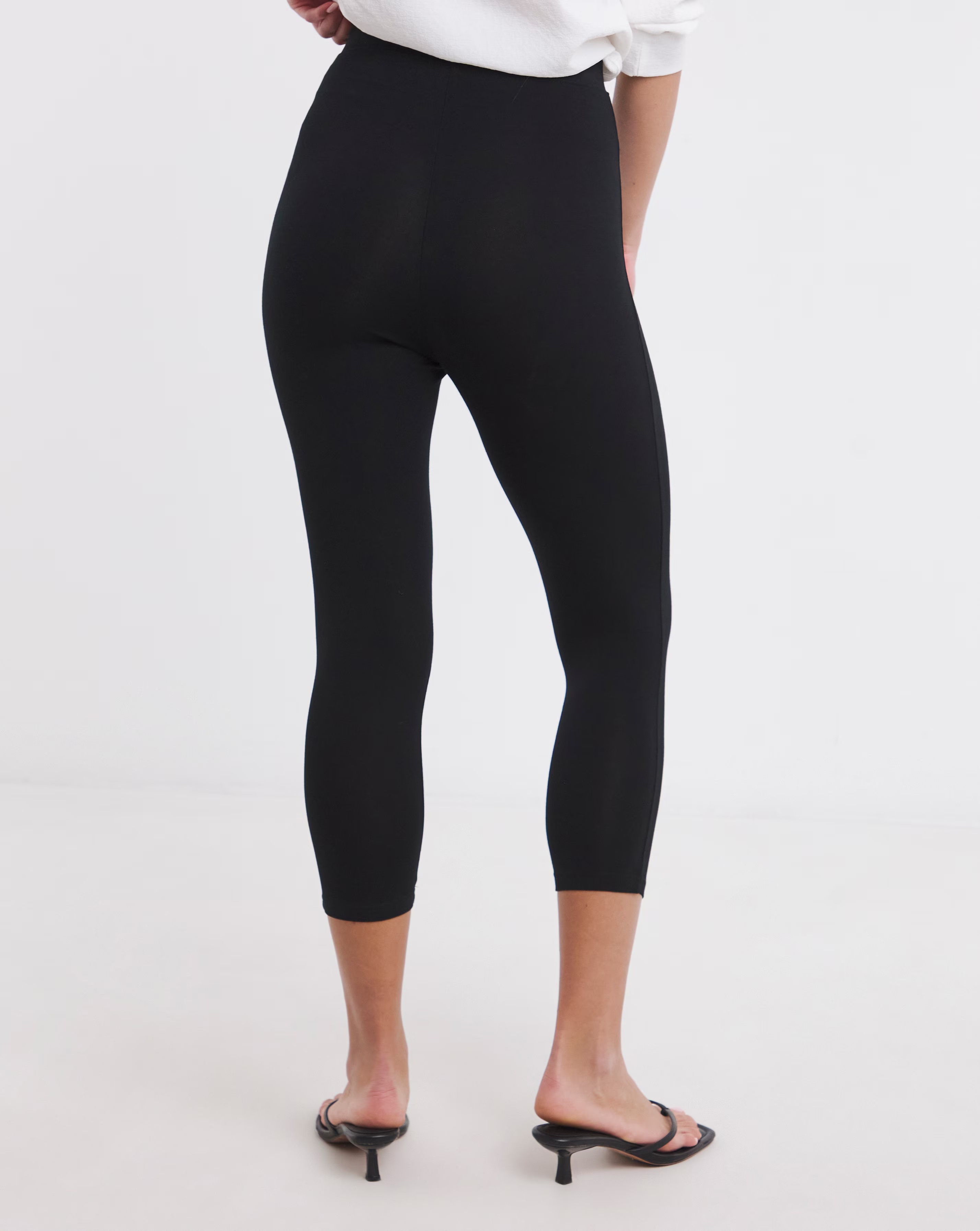 77015-simply-be-black-jersey-cropped-legging-1.jpg
