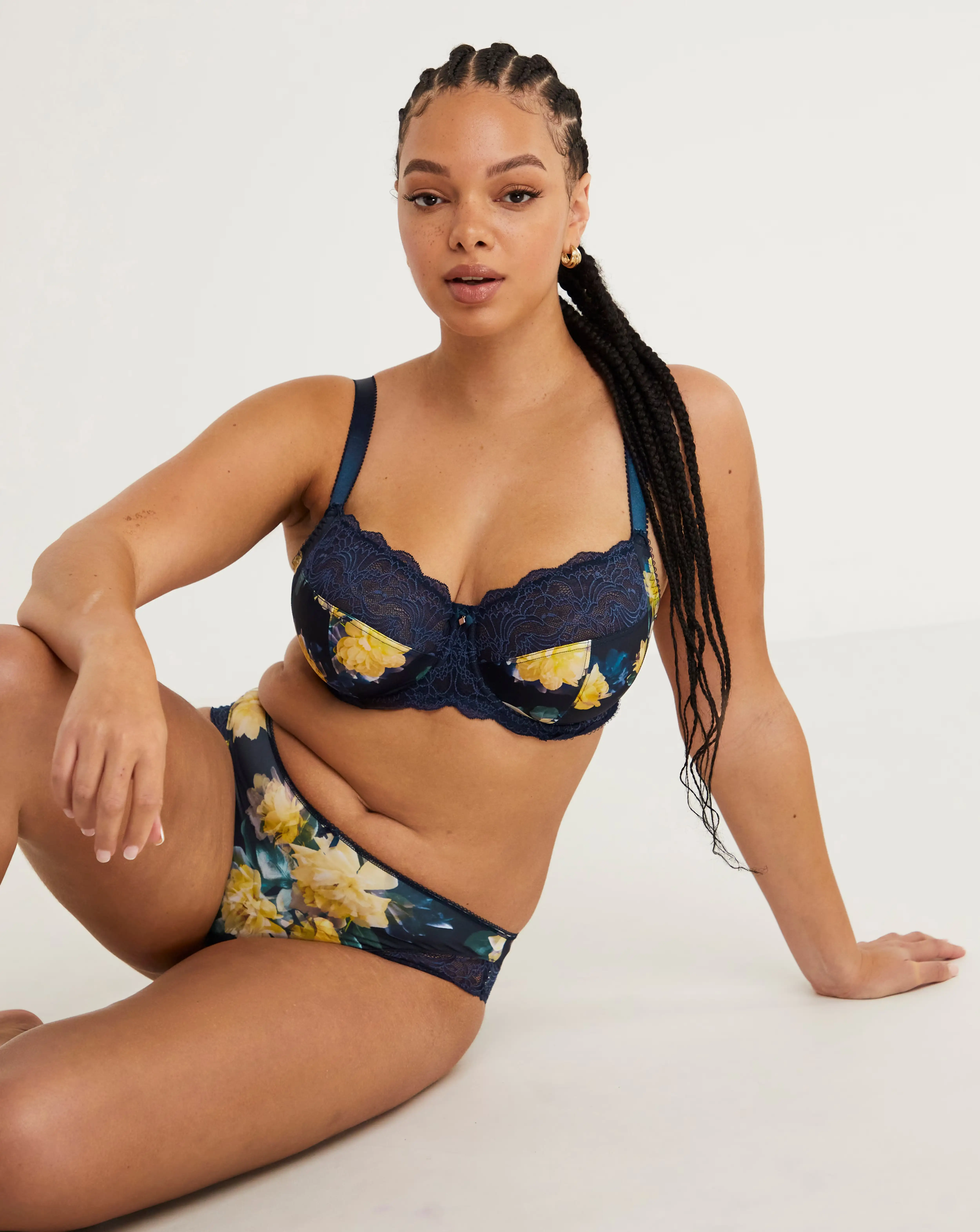79054-fantasie-lucia-full-cup-wired-bra-navy-2.webp