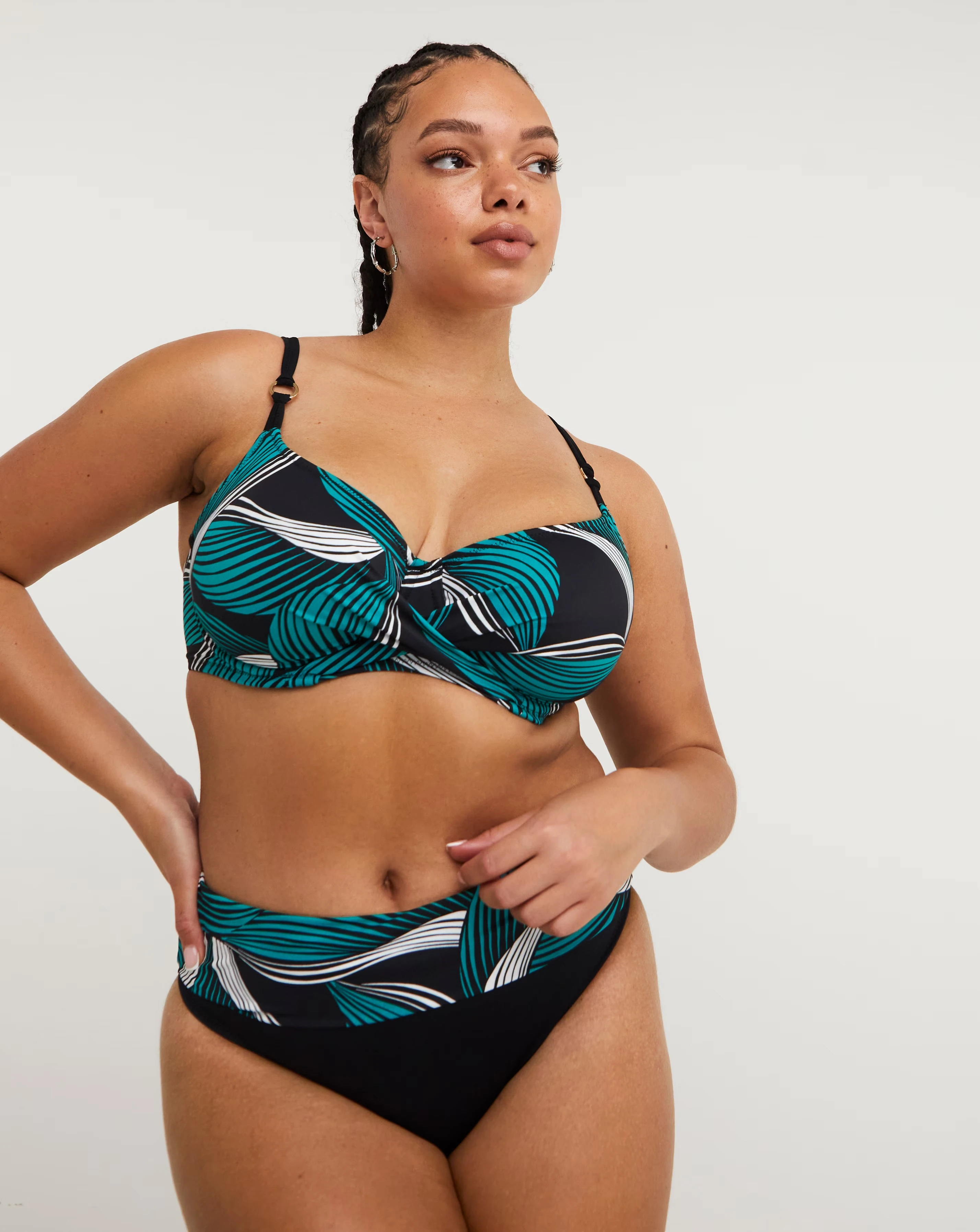 Fantasie Saint Lucia High Waist Bikini Brief 1 79876-fantasie-saint-lucia-high-waist-bikini-brief-1.webp