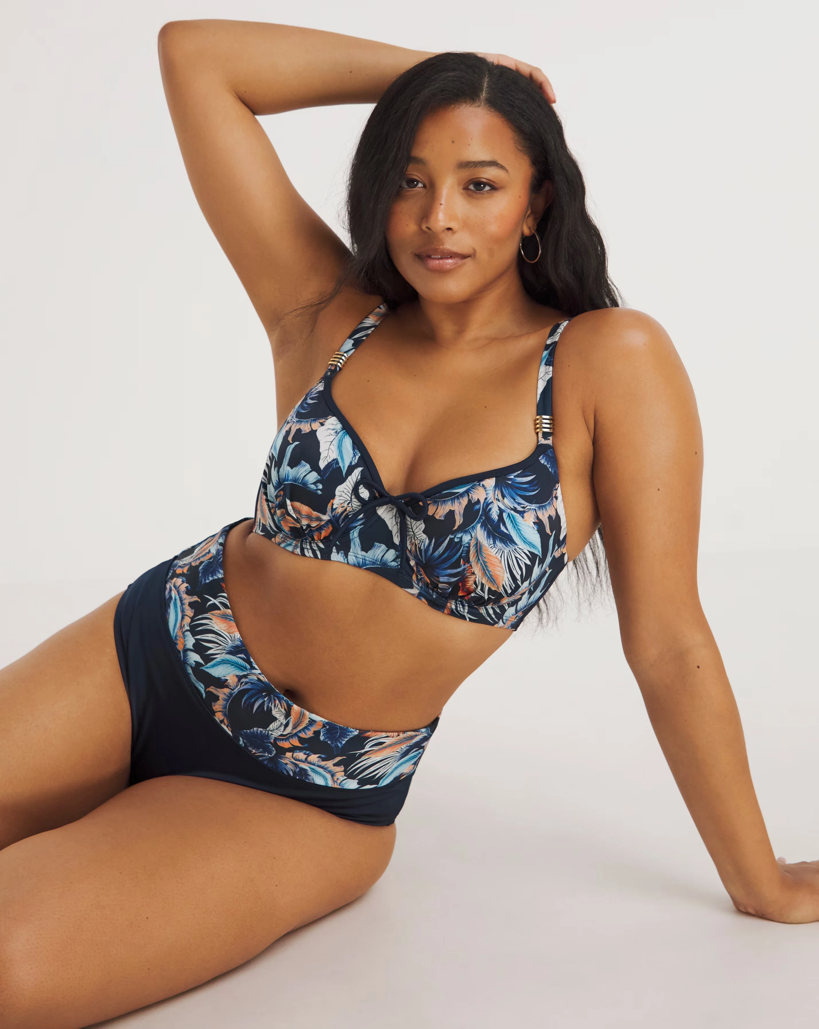 80224-dorina-curves-tasmania-non-pad-wired-bikini-top-1.webp