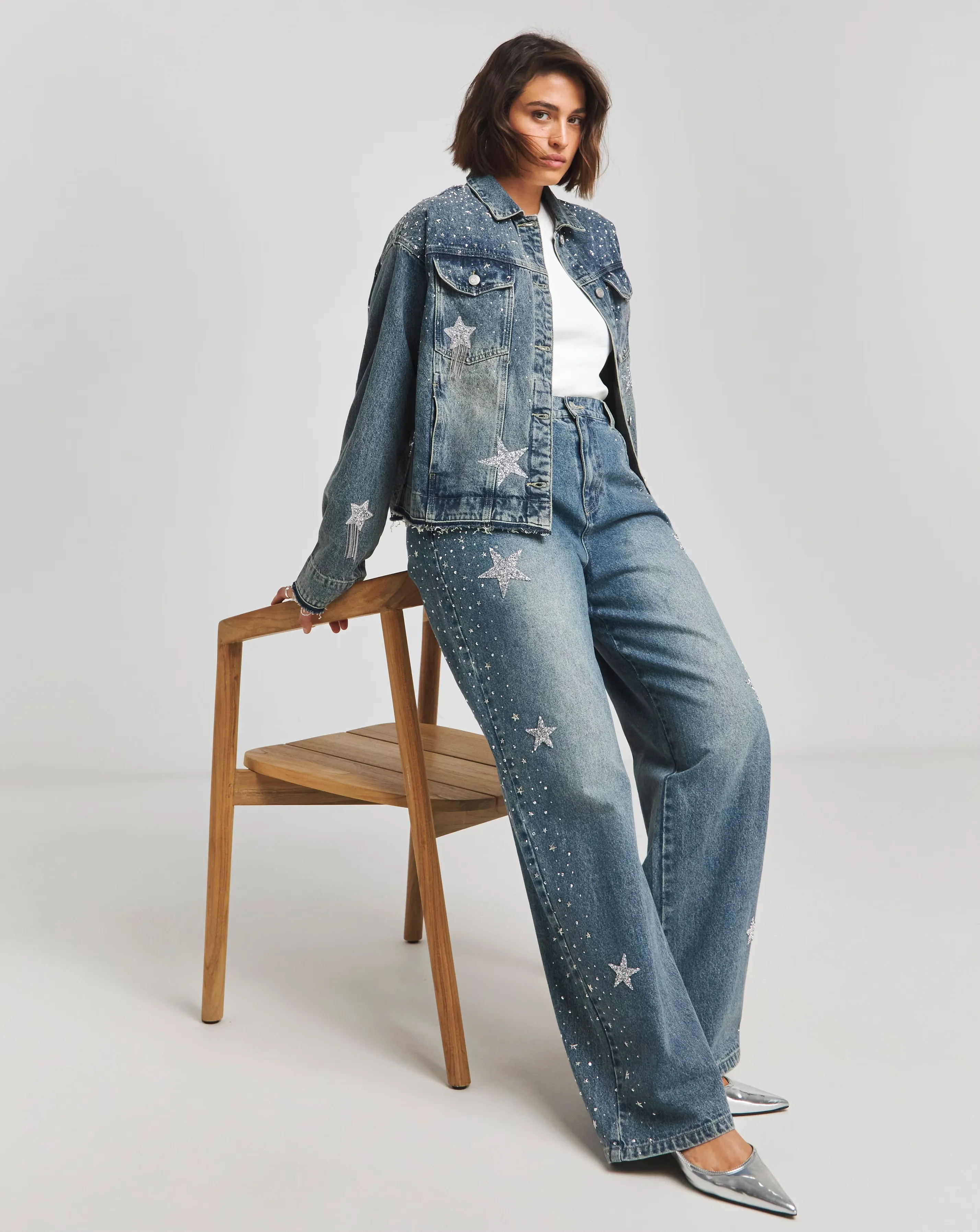 8053-simply-be-x-twisted-wunder-mid-wash-star-embellished-wide-leg-jeans-1.webp