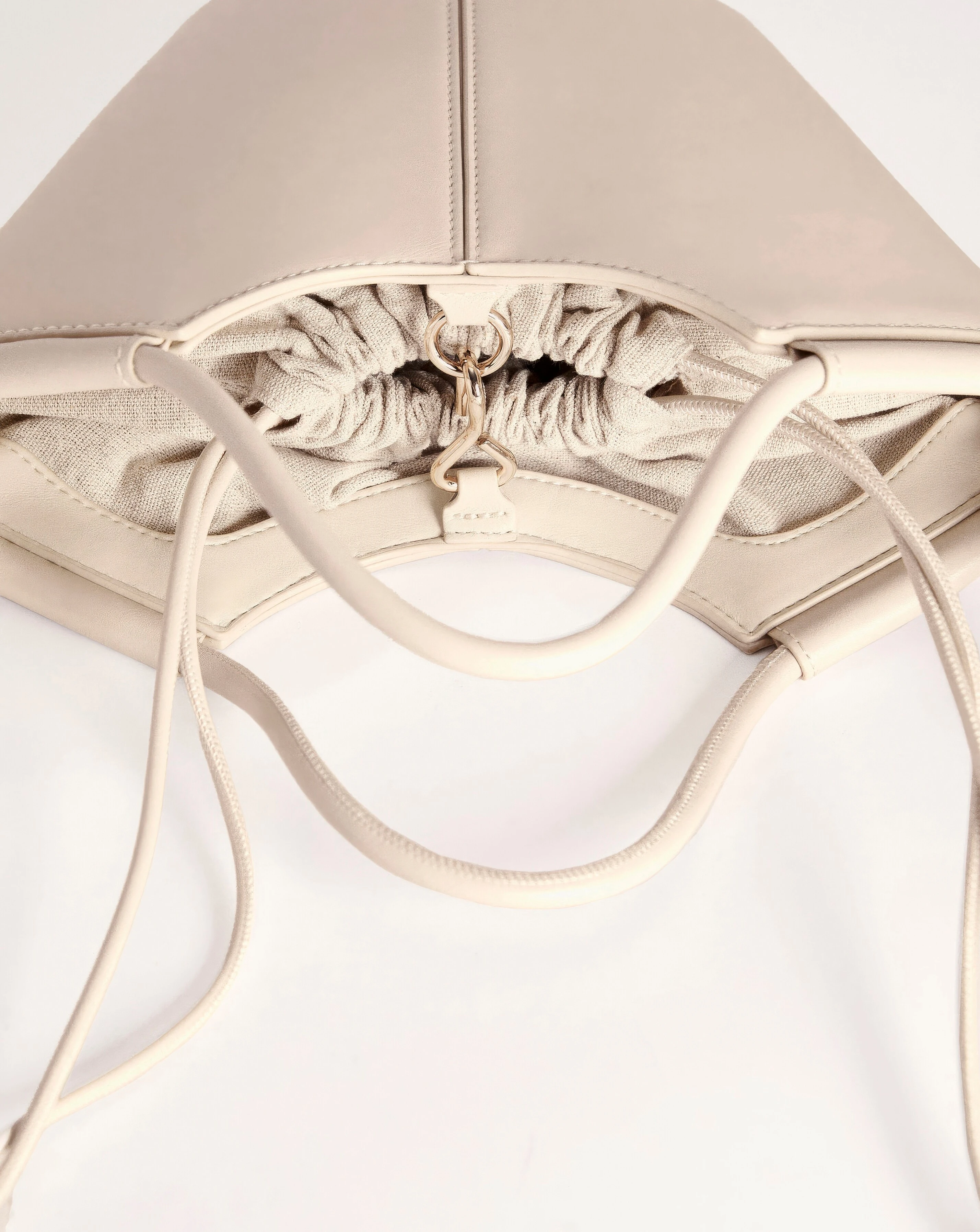 80969-mango-bucket-crossbody-bag-1.jpg