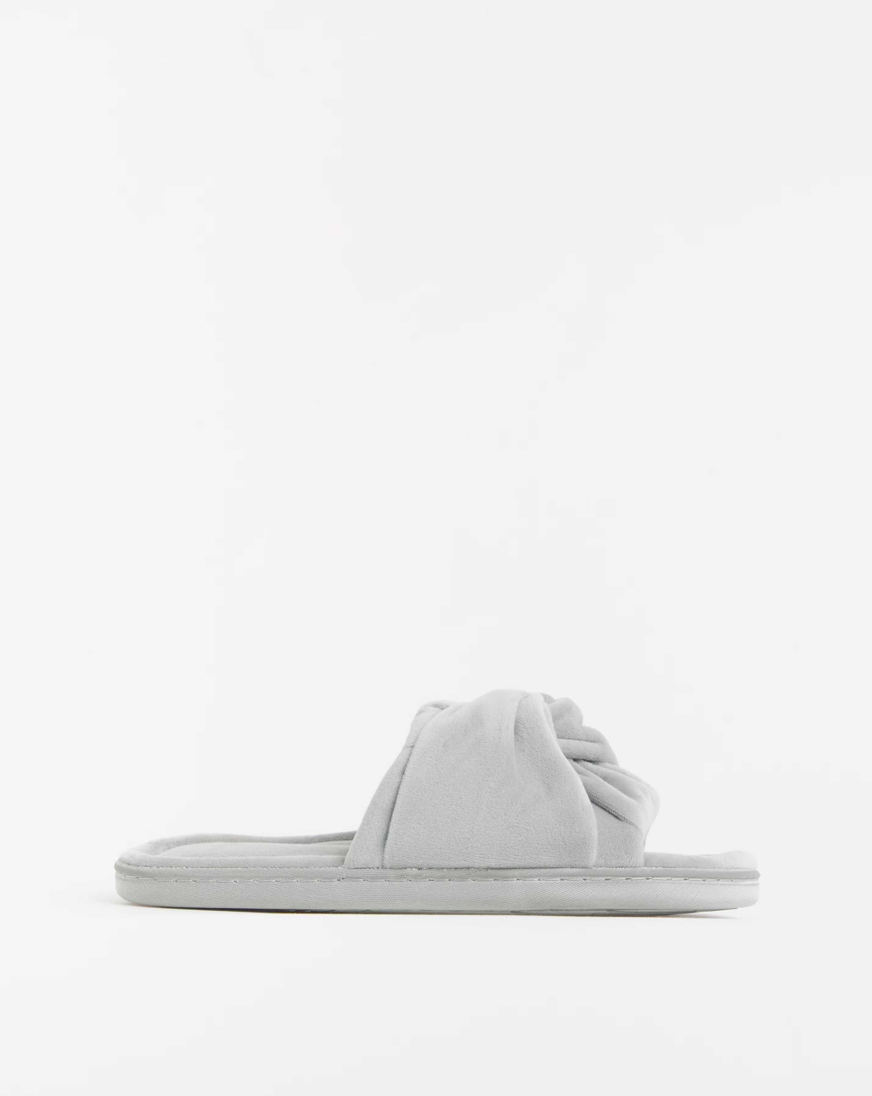 81074-alondra-twist-upper-mule-slipper-wide-e-fit-1.webp