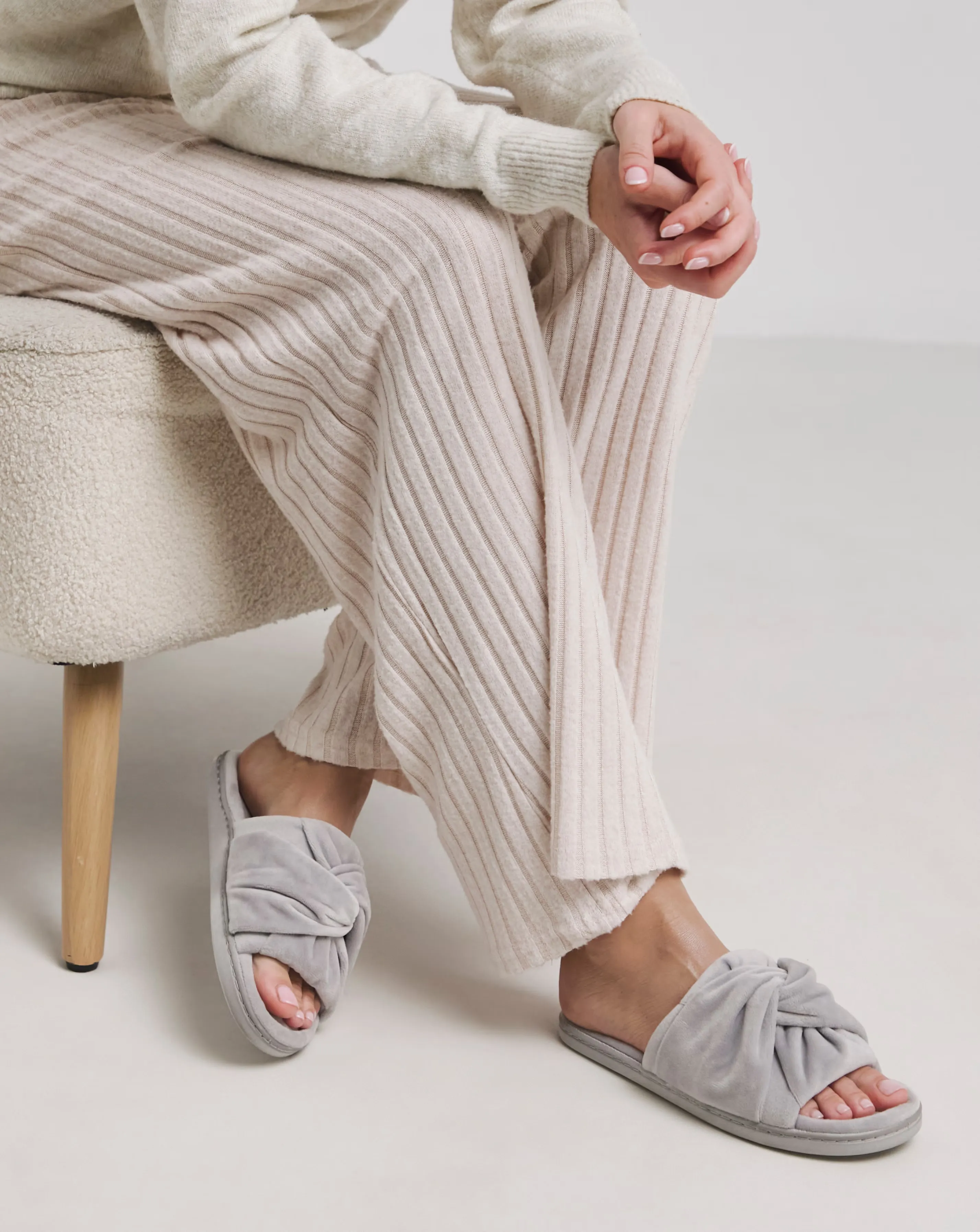 Alondra Twist Upper Mule Slipper Extra Wide EEE Fit 1 81088-alondra-twist-upper-mule-slipper-extra-wide-eee-fit-1.webp