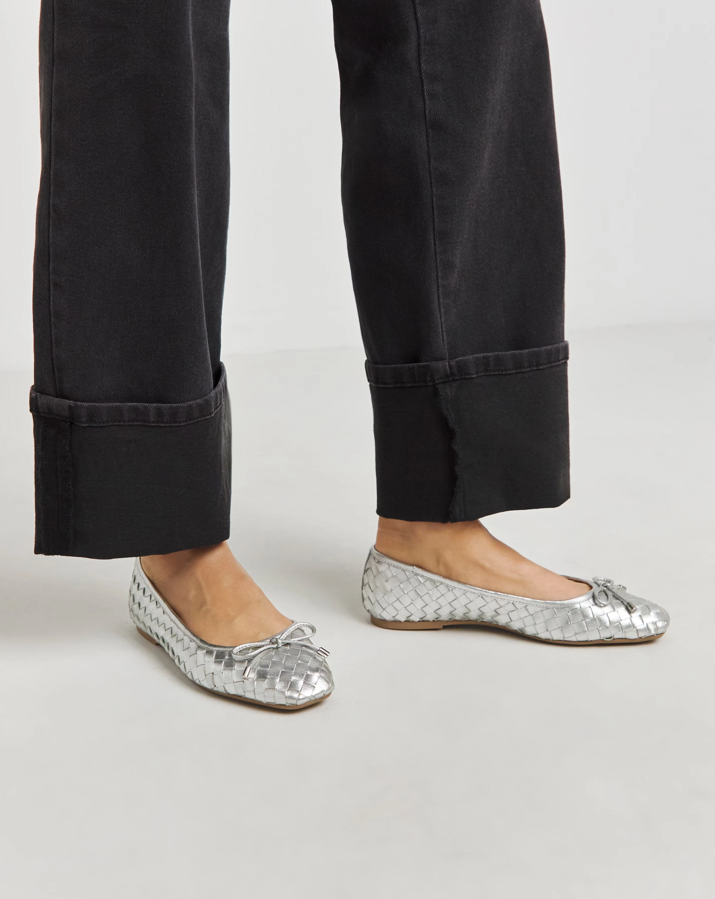 81159-monaco-woven-leather-ballerinas-wide-e-fit-1.webp