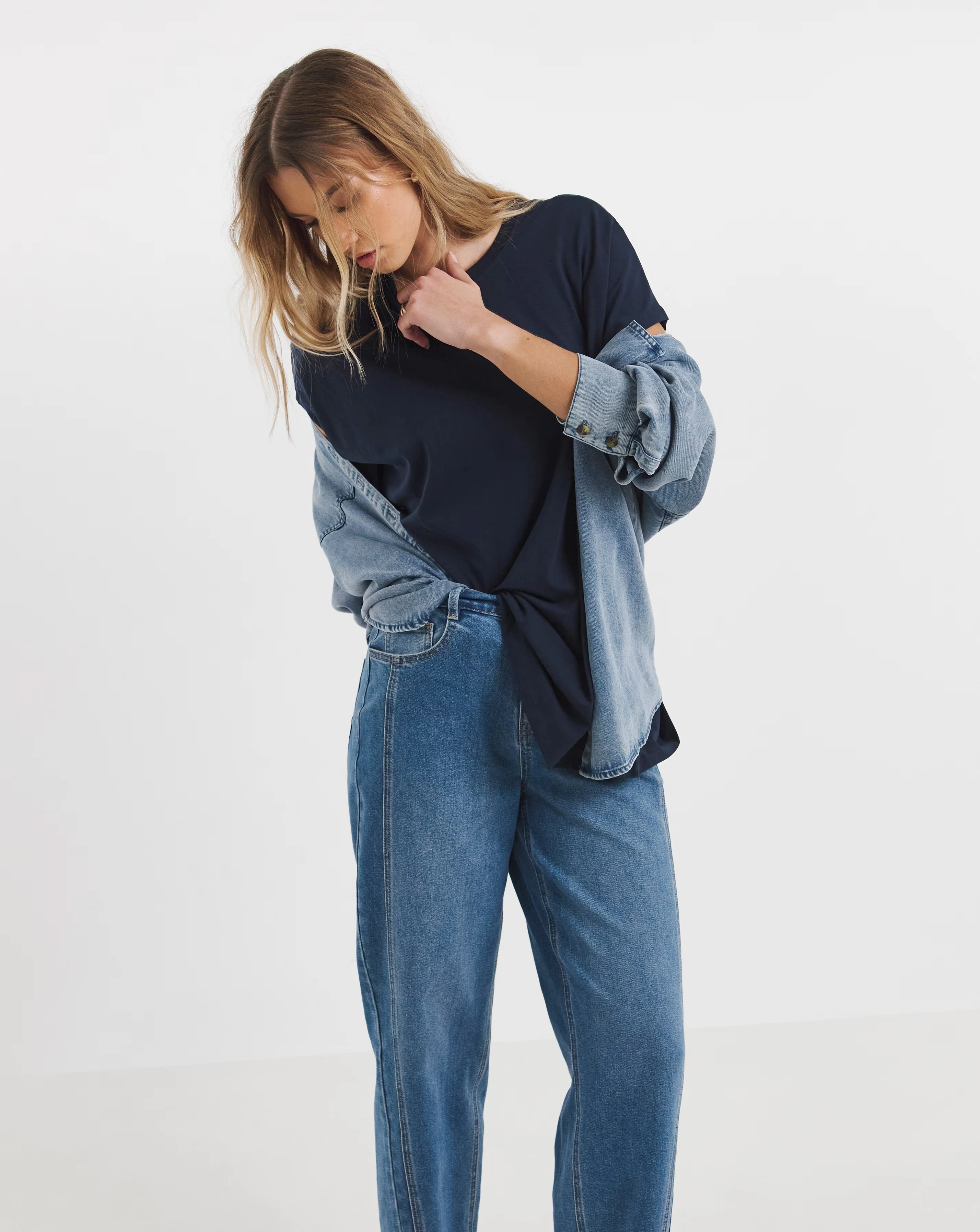 81374-navy-slouchy-dip-back-t-shirt-1.webp