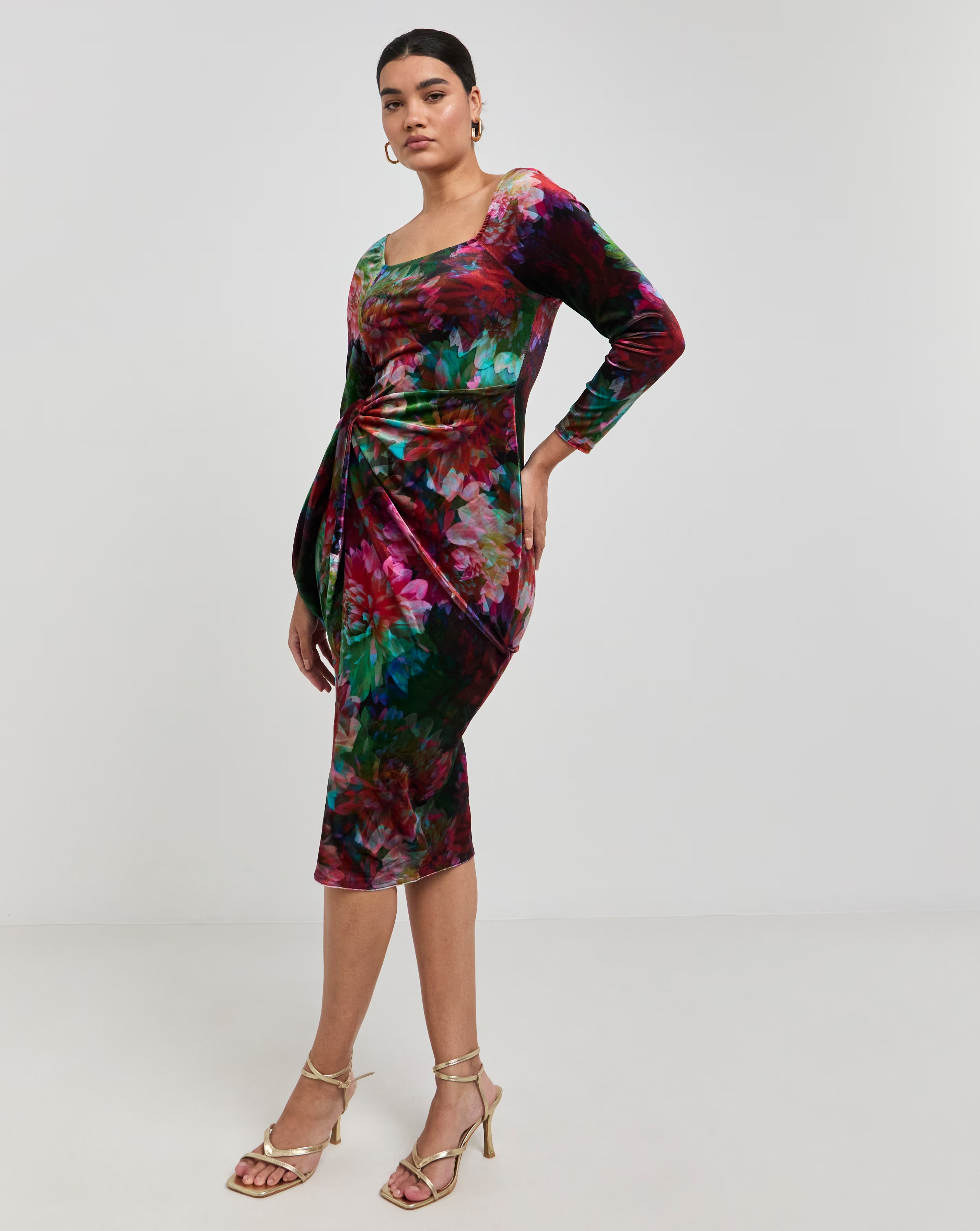 82233-made-in-gb-floral-printed-velvet-wrap-knot-front-midi-dress-1.webp