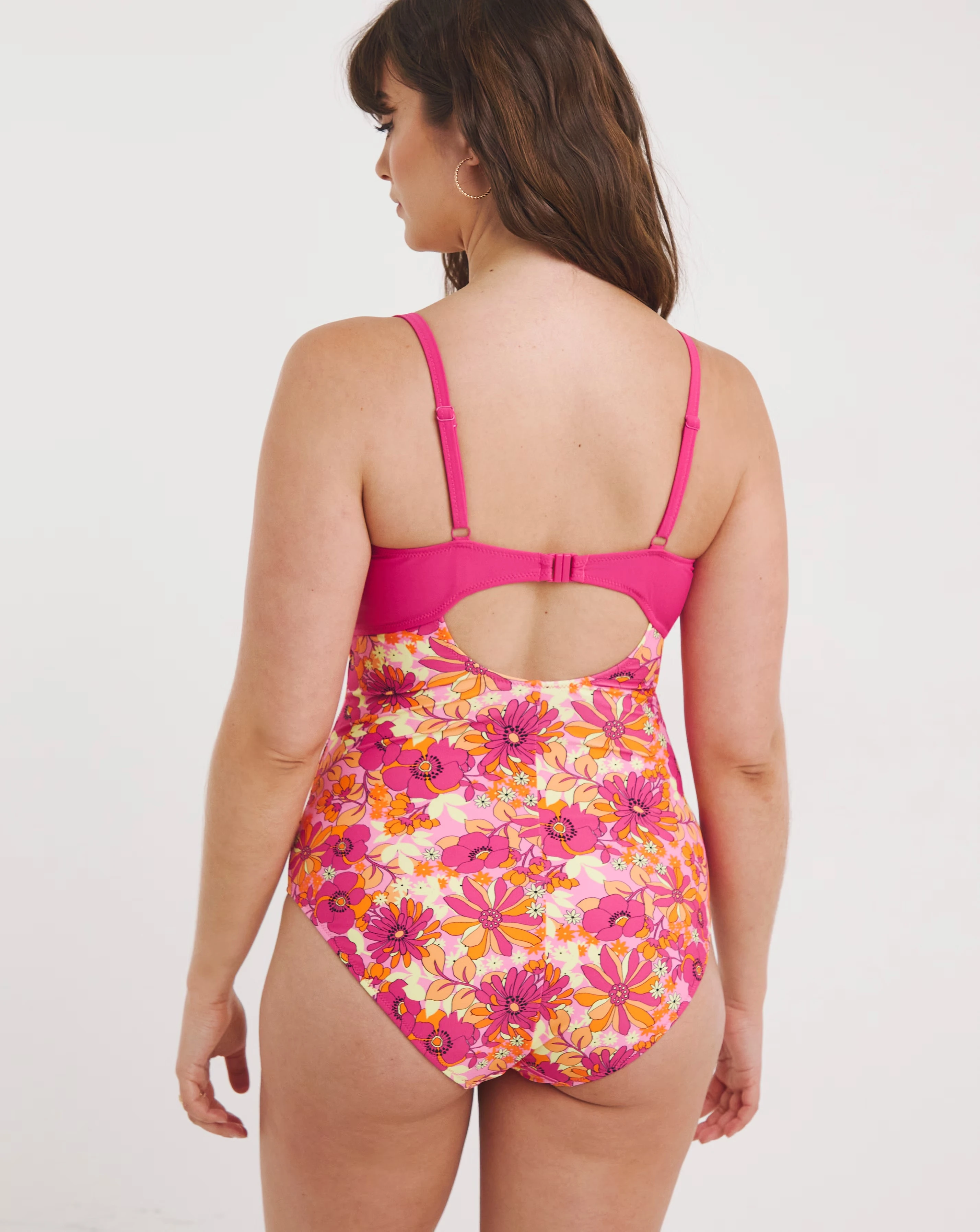 83747-joe-browns-flower-power-wired-swimsuit-1.webp