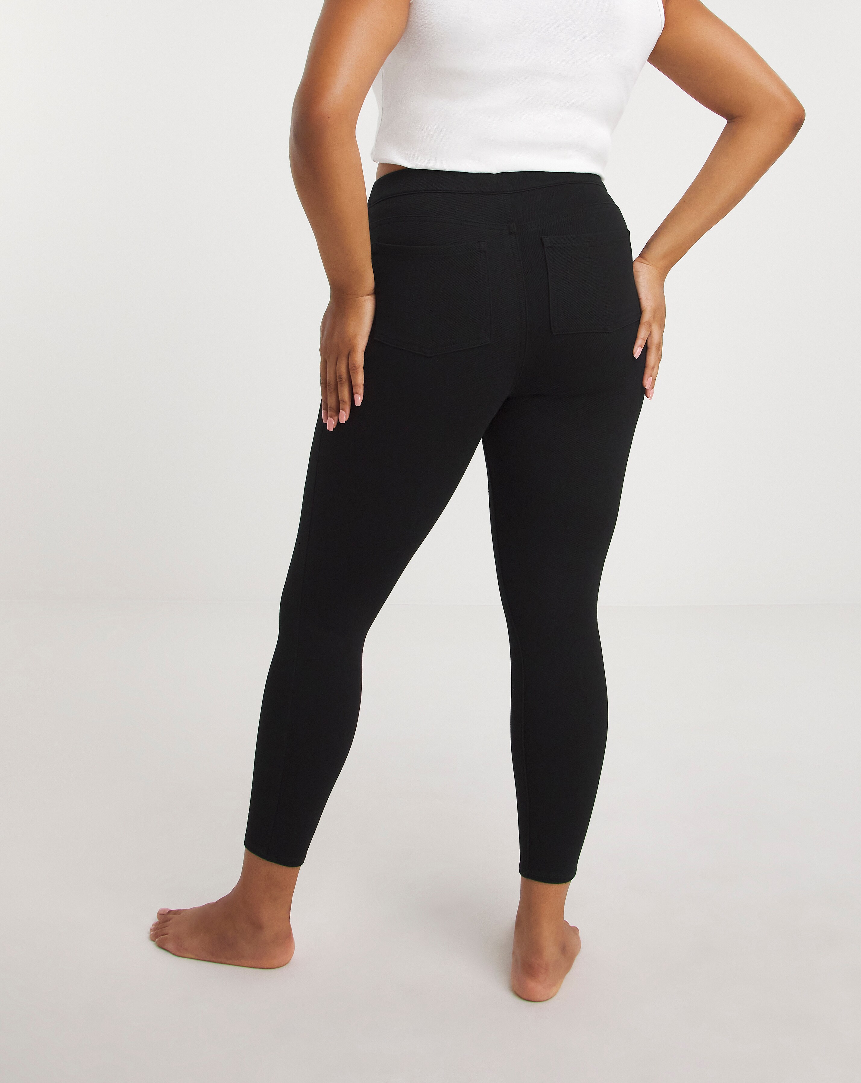 83843-spanx-medium-control-jean-ish-ankle-leggings-black-1.jpg